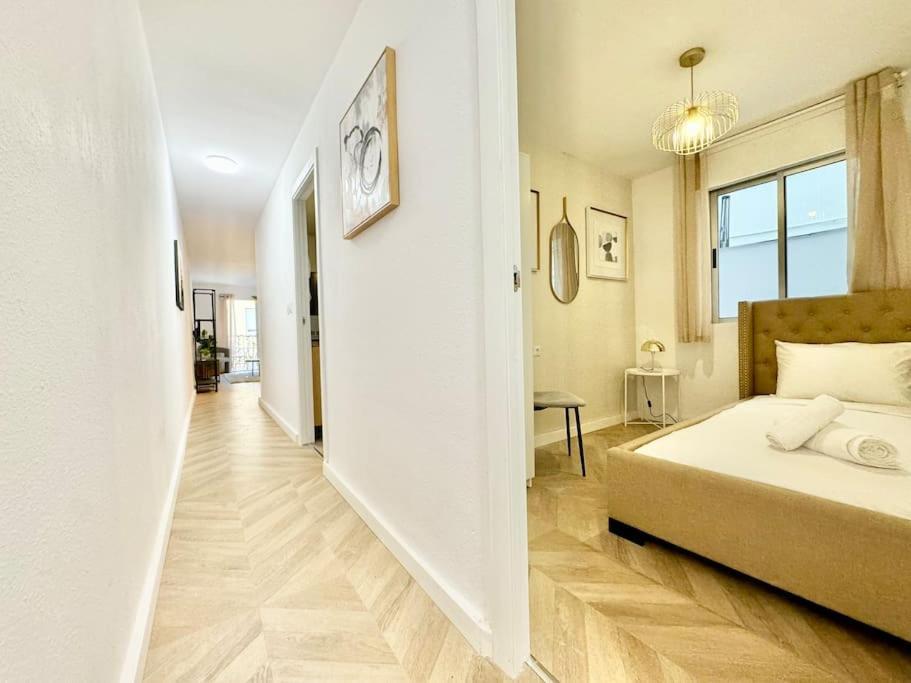 3bd Center Charming Flat Balcony & Parking *