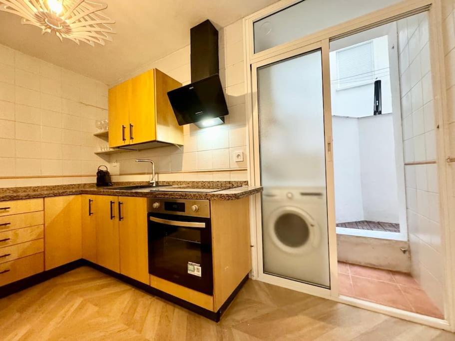 Apartamento 3bd Center Charming Flat Balcony & Parking *