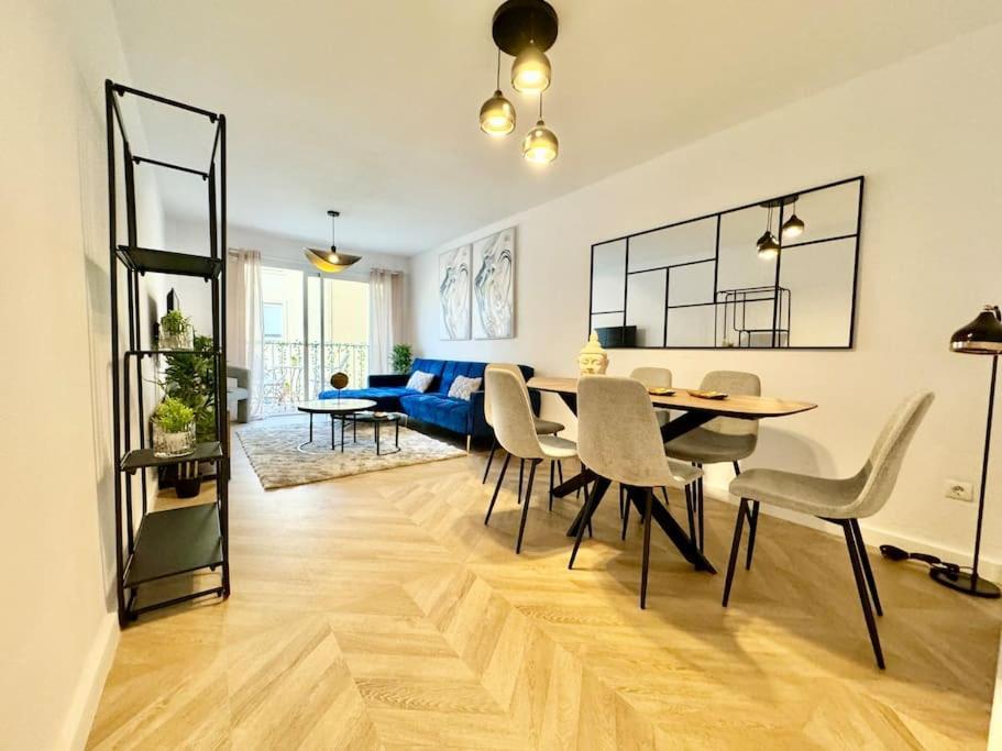 Appartement 3bd Center Charming Flat Balcony & Parking Málaga