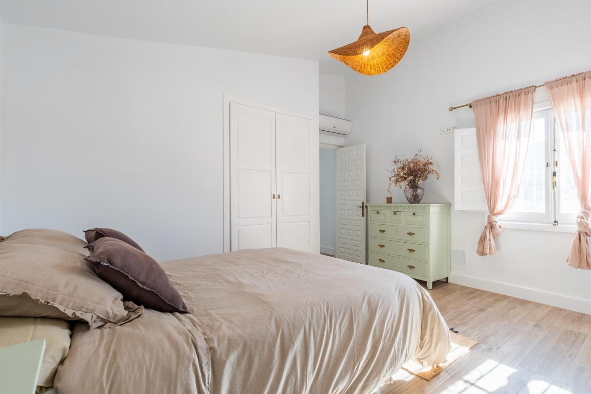 Cayetana - Spacious 4-bedroom With Private Pool Terrace & Bbq * Málaga