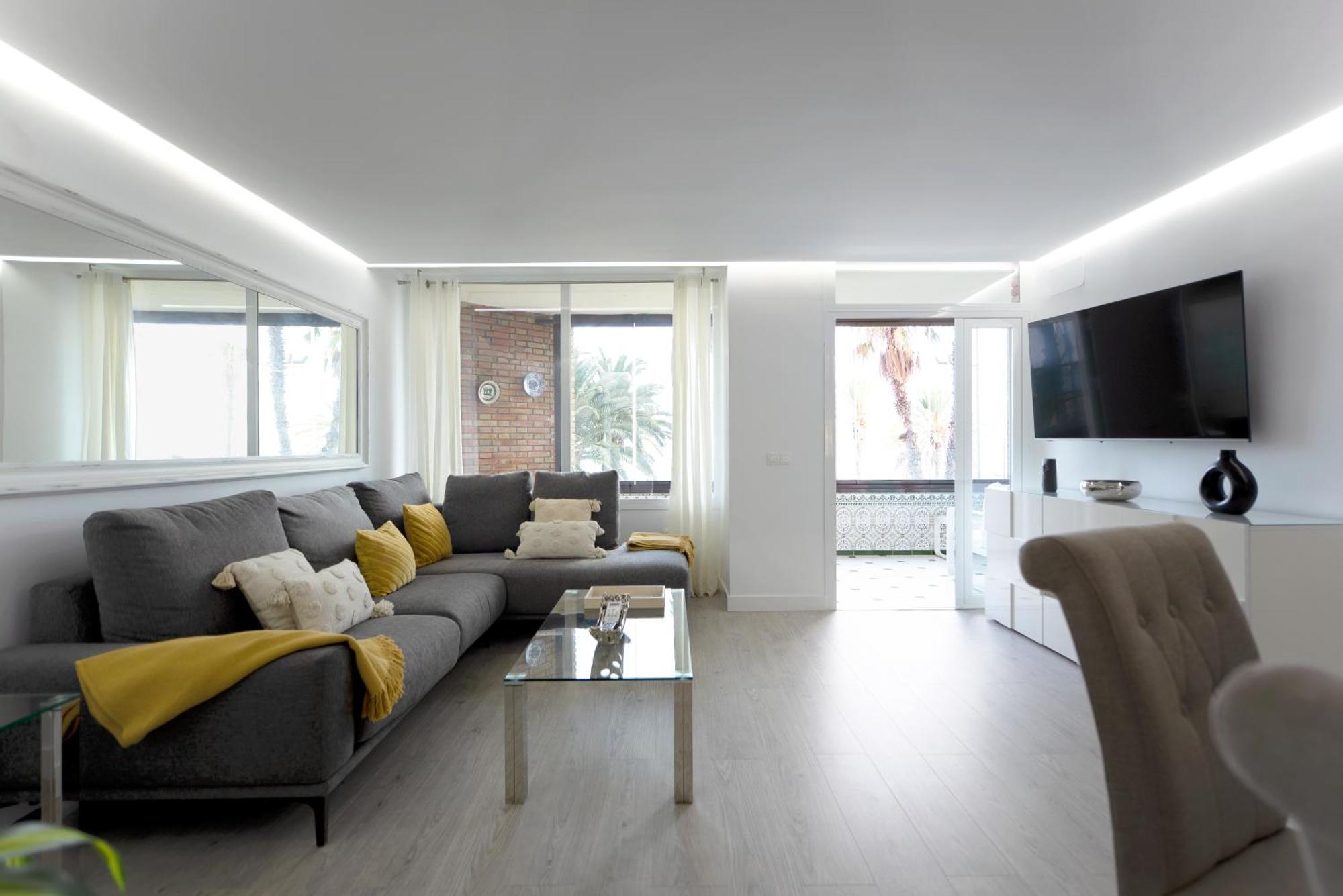 Frente A La Playa Malagueta-ciudad Melilla, 6 Personas Apartamento *