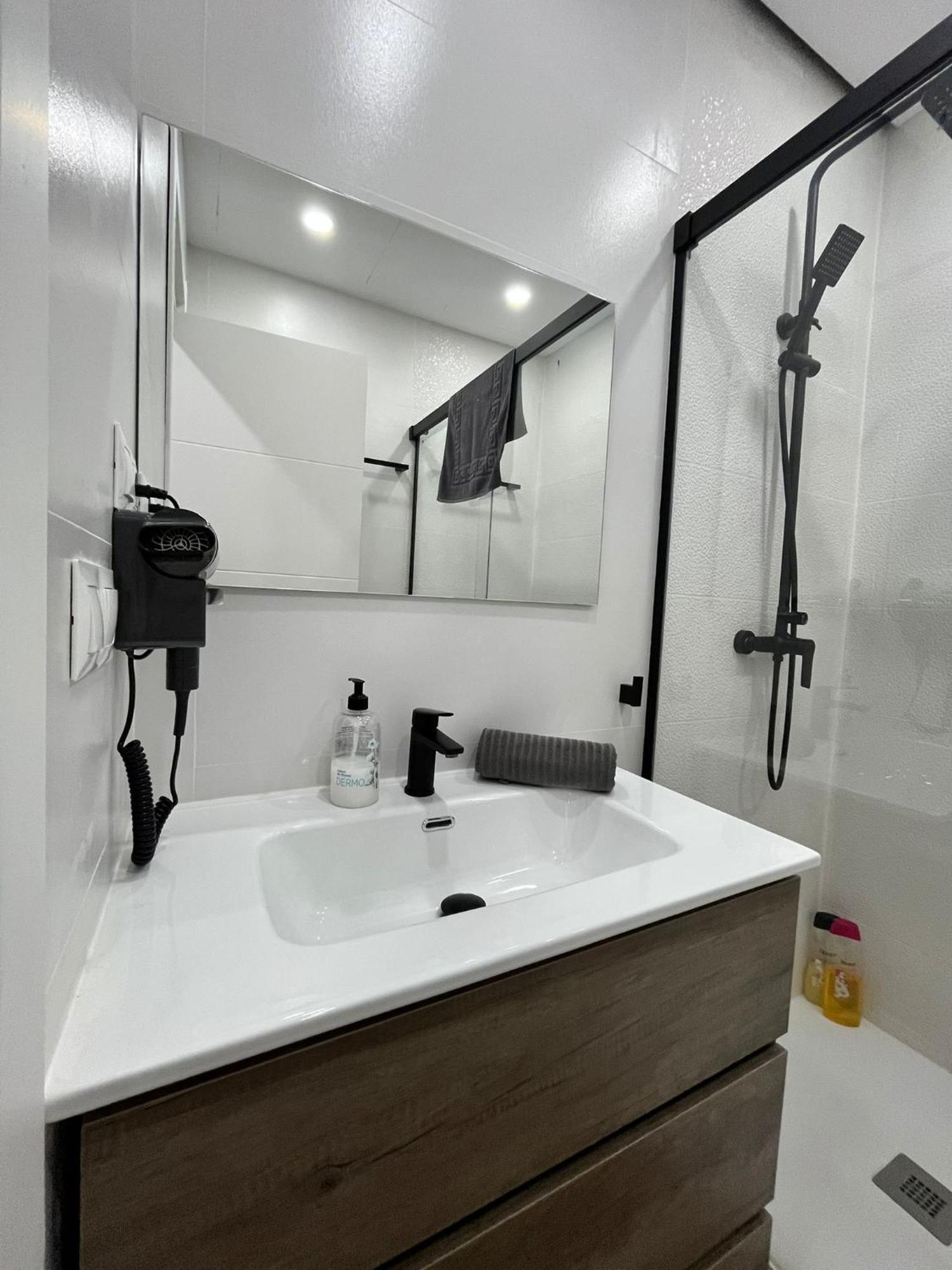Exclusive Luxury At Plaza Uncibay, Center Leilighet