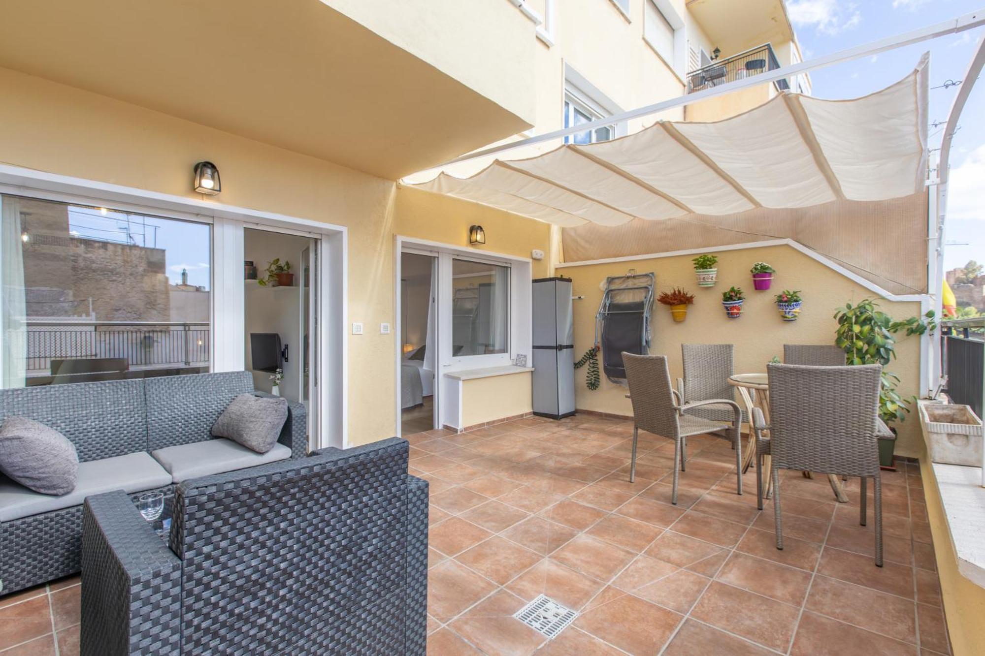 Homely San Juan De Letran Con Terraza Appartamento