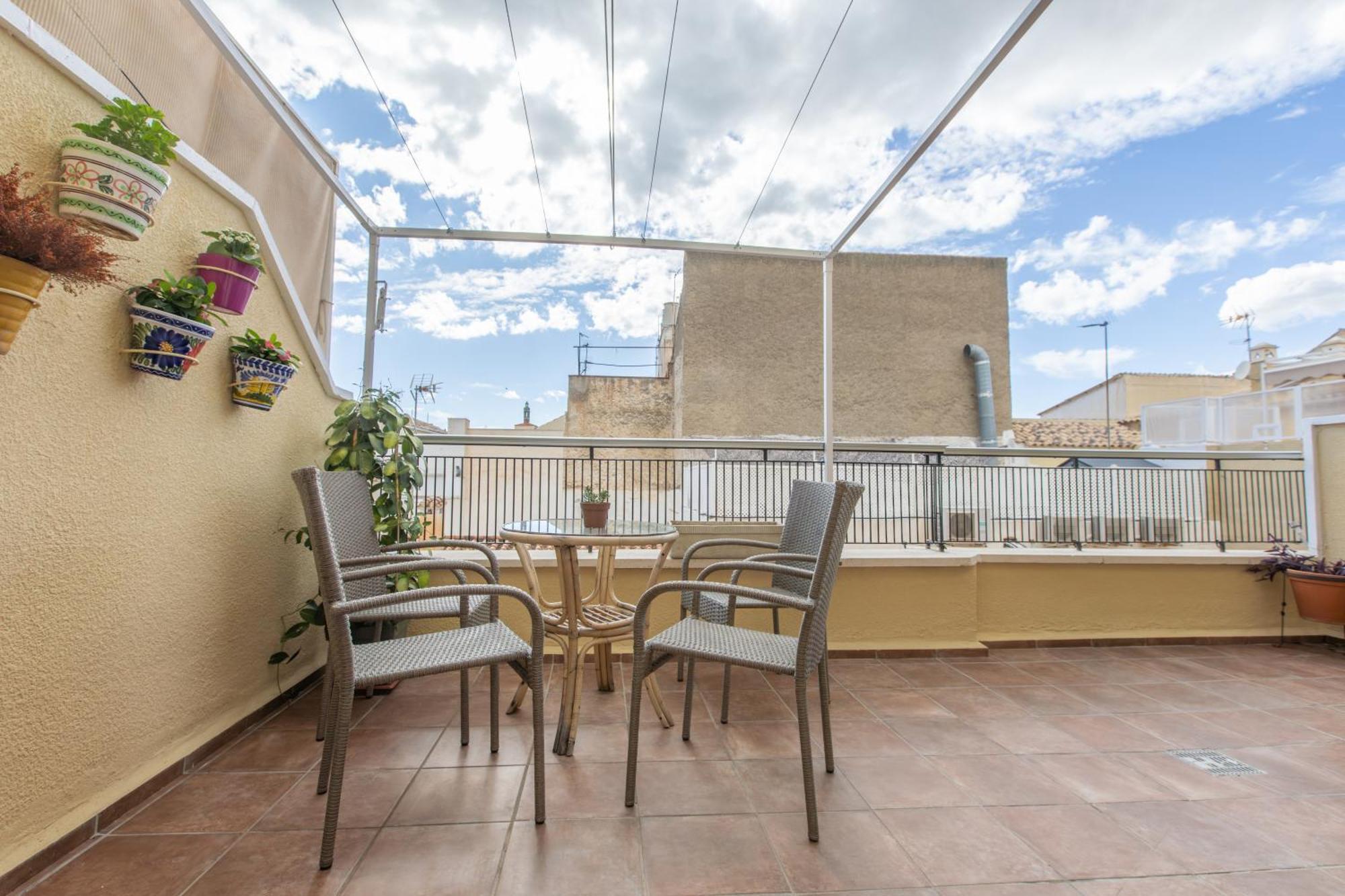 Homely San Juan De Letran Con Terraza Appartamento Málaga