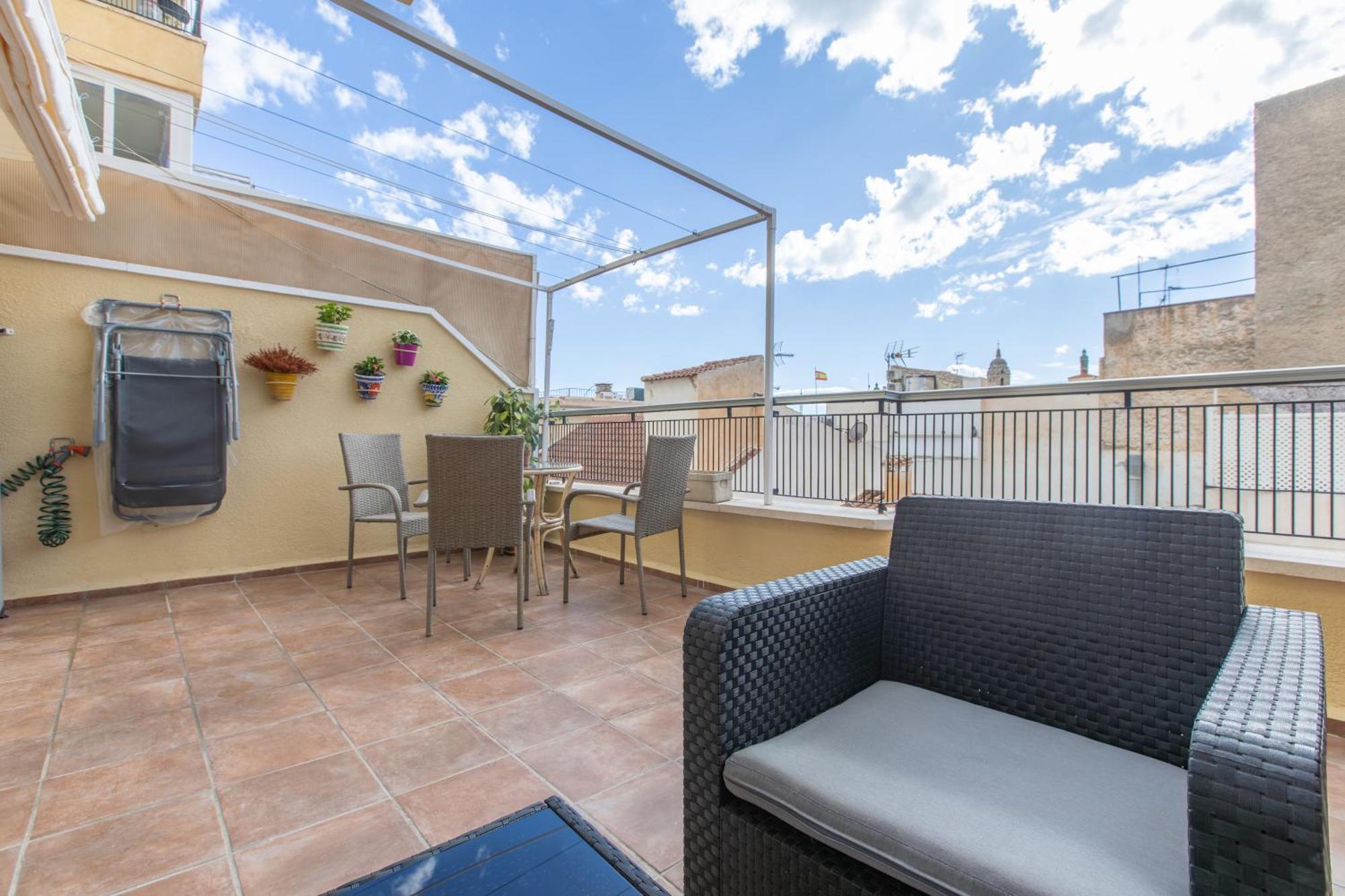 Homely San Juan De Letran Con Terraza Appartamento