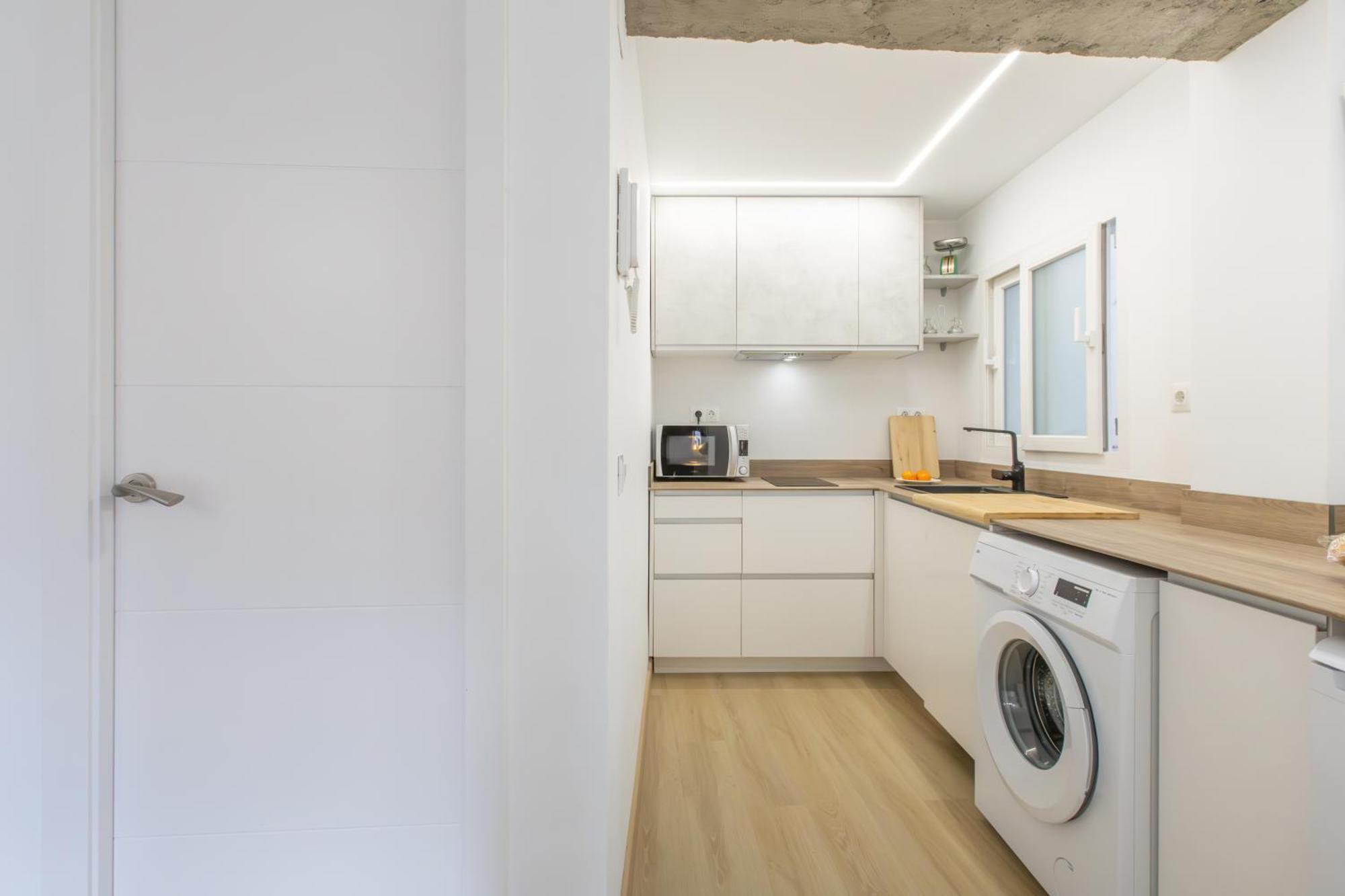 Homely San Juan De Letran Con Terraza Appartamento