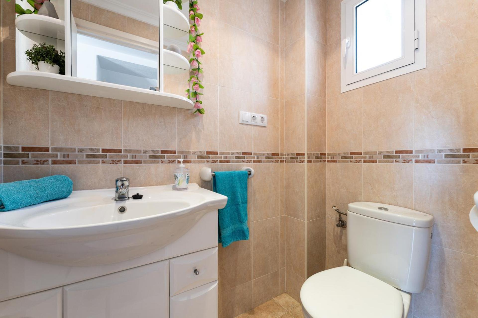 Beautiful Townhouse Close To Fuengirola Malaga