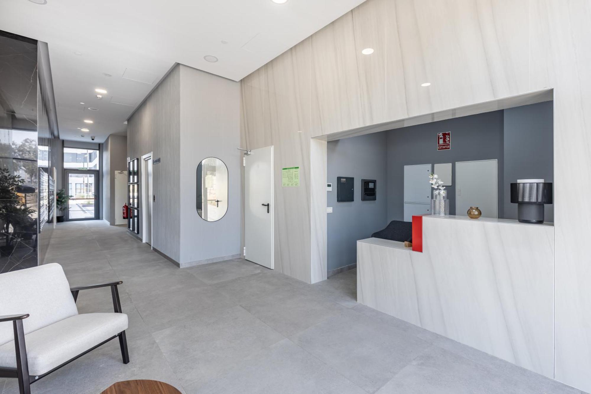 Skyline 6 Pool & Parking Free Apartamento *