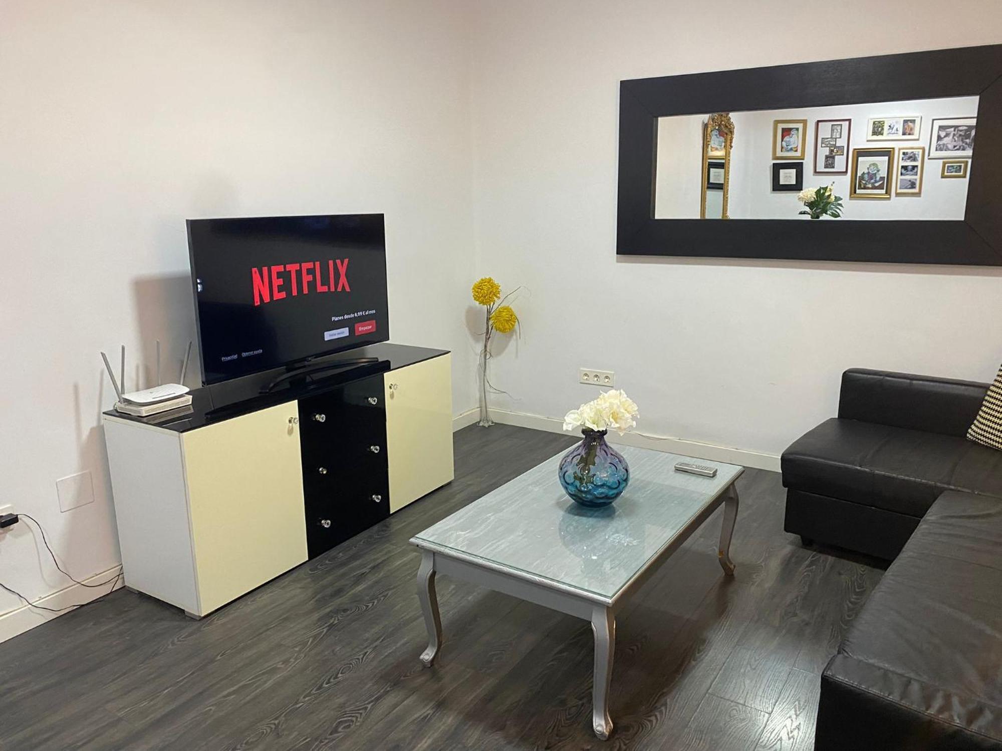Apartamento A 20 Pasos Del Museo Picasso Málaga