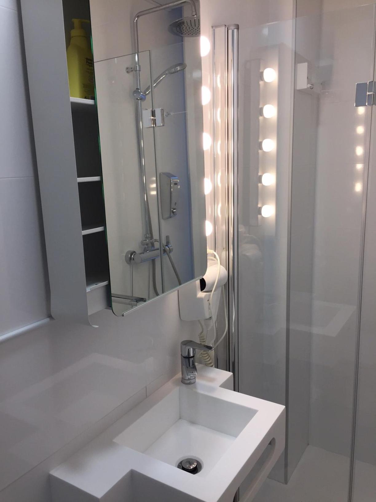 Apartamento Apartments-oilan11 - Estudios En Primera Linea De Playa Pedregalejo