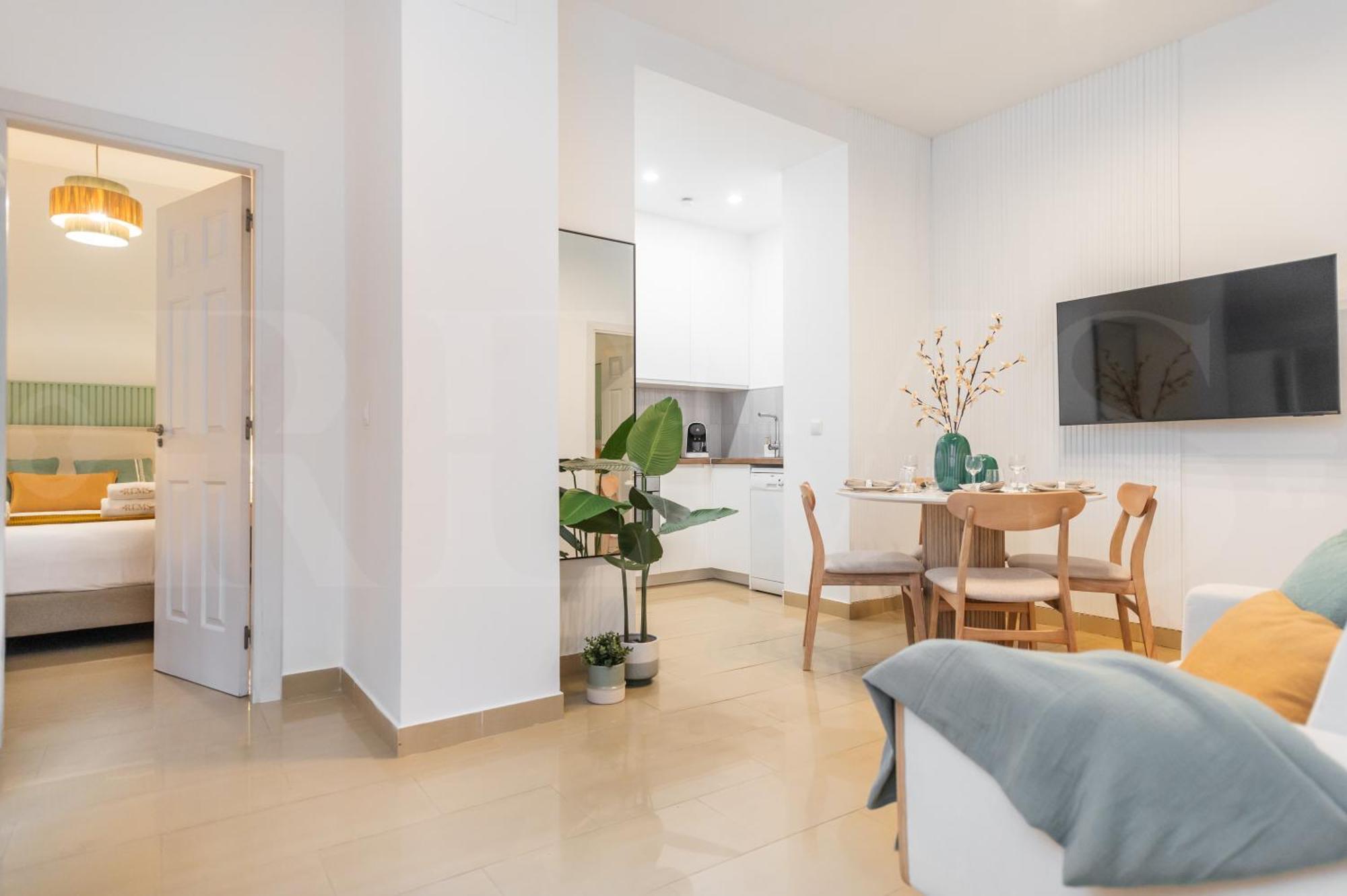 Cozy In The Heart Of By Rems Appartement Málaga