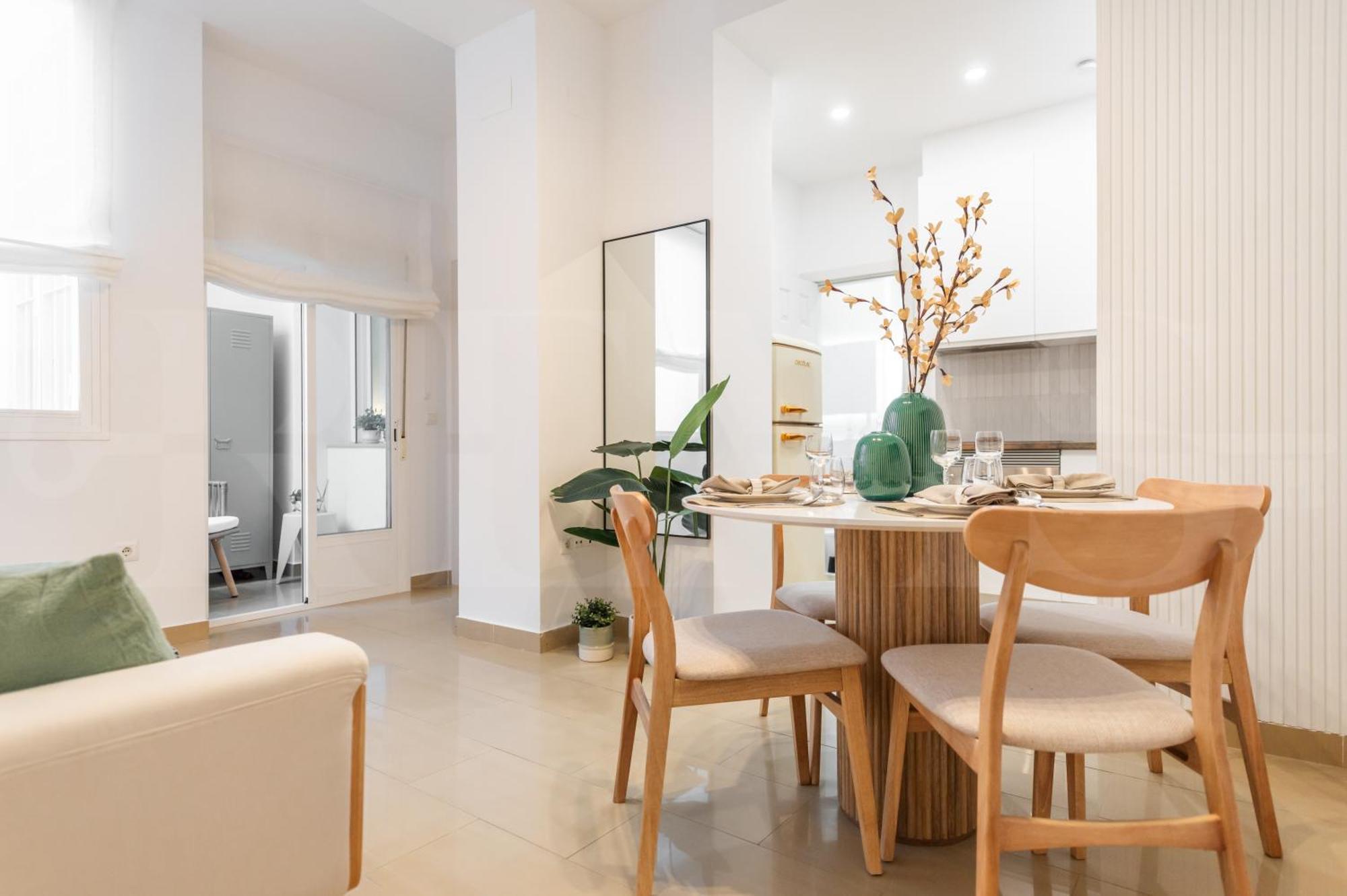 Apartamento Cozy In The Heart Of By Rems *
