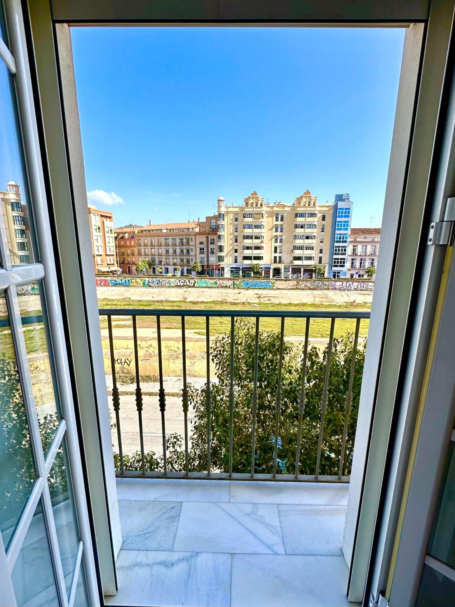 Centro Con Vistas Al Casco Historico Appartamento