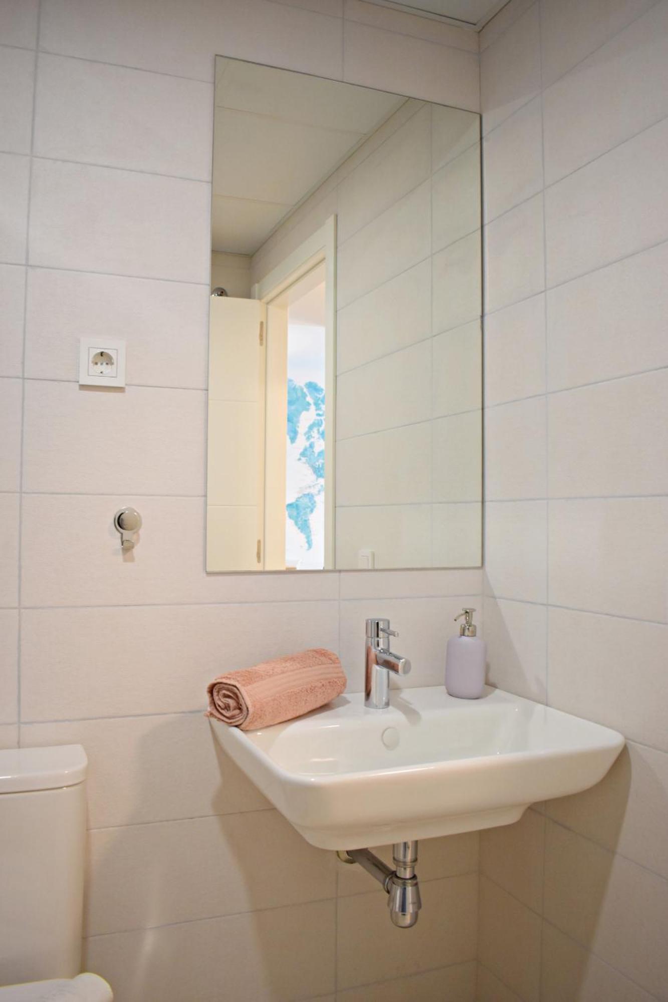 Appartement Malagueta's Cozy With Parking And Swimming Pool *