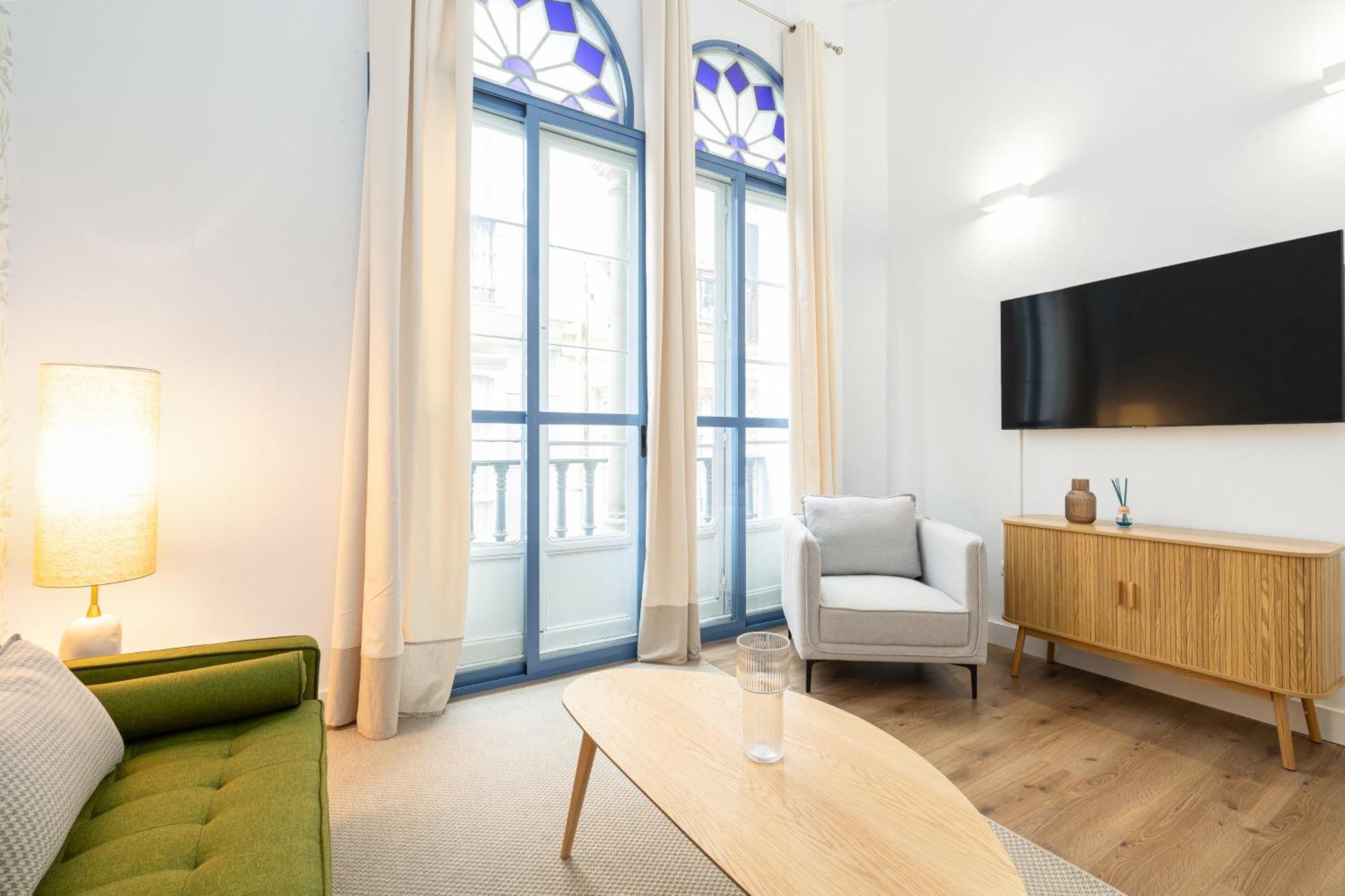 Appartement Modern Spacious Palace -1bedroom-center