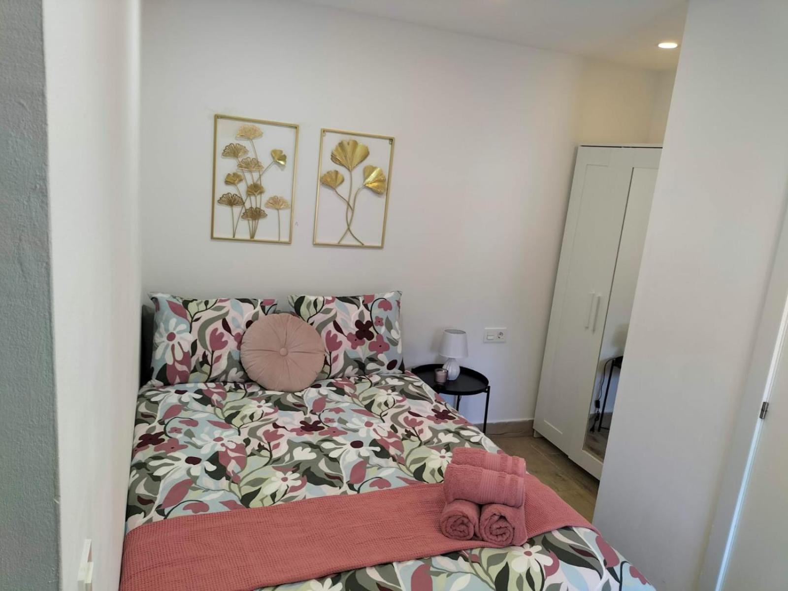 5 A 10 Min De La Estacion De Bus Y Tren Maria Zambrano Apartamento Málaga