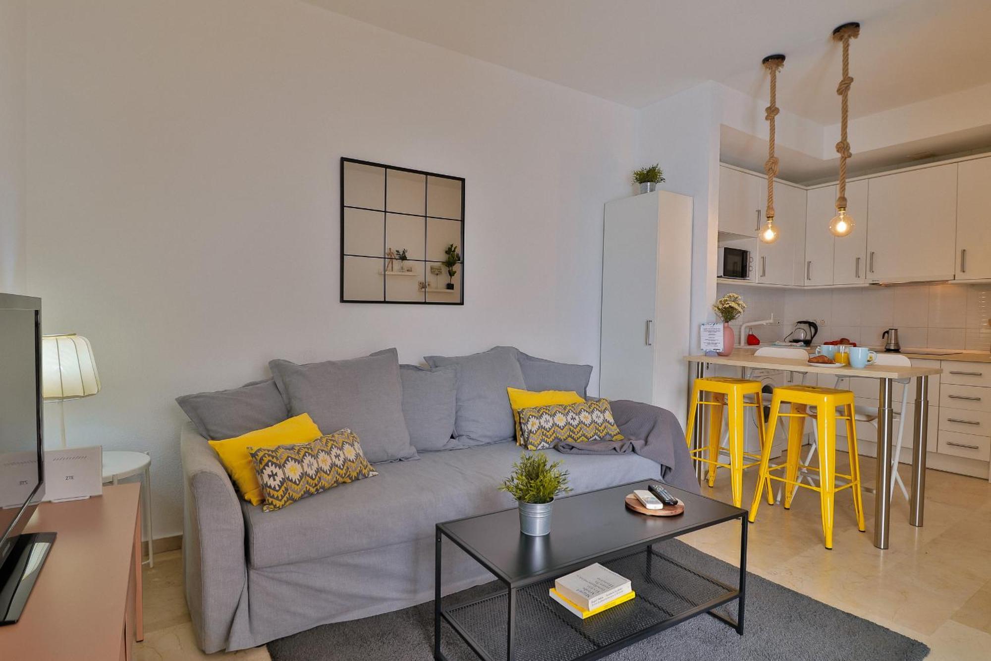 C41 - Modern & Comfy Flat Center * Malaga