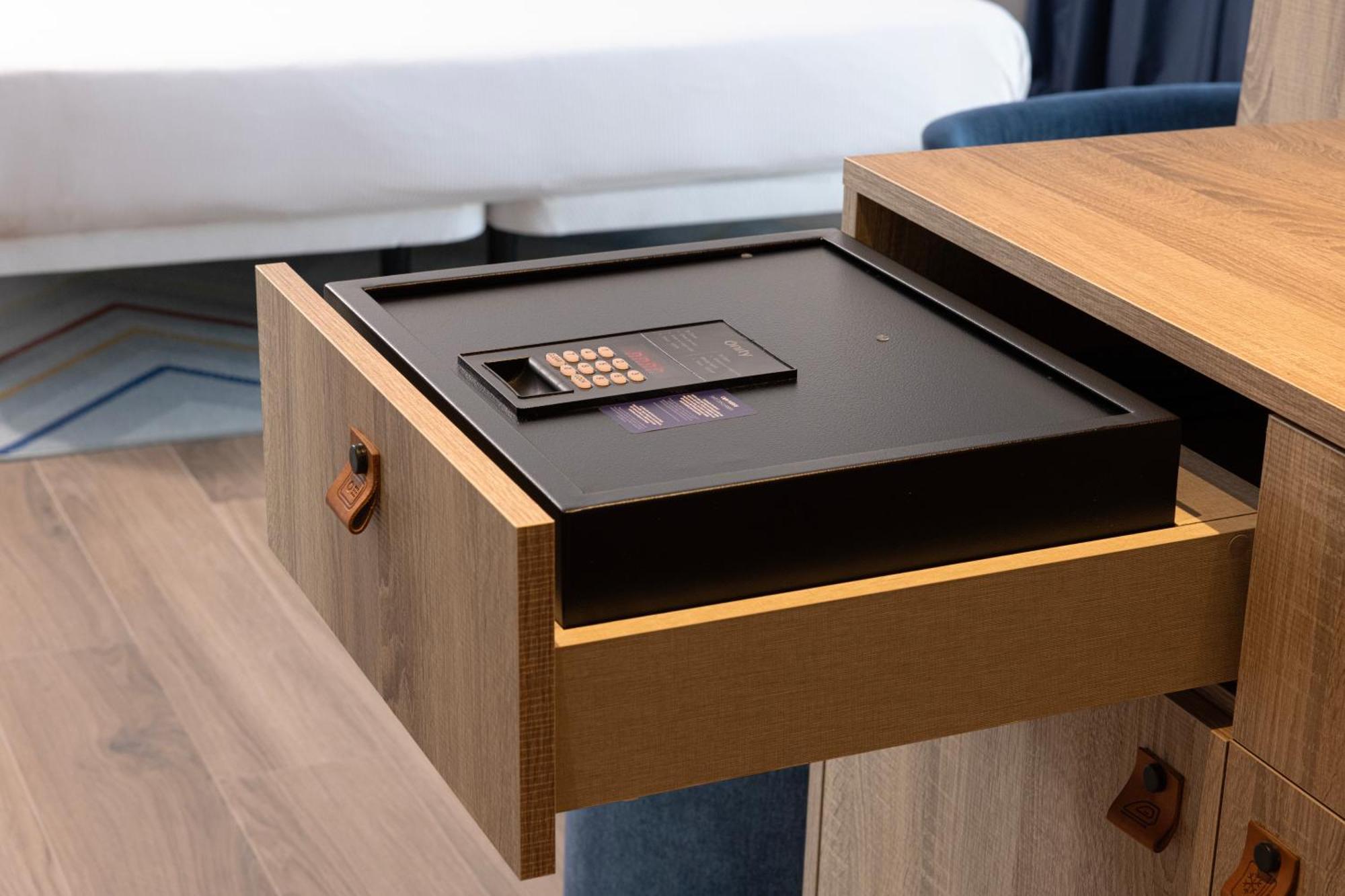 Hotell Hampton By Hilton Martiricos 3*