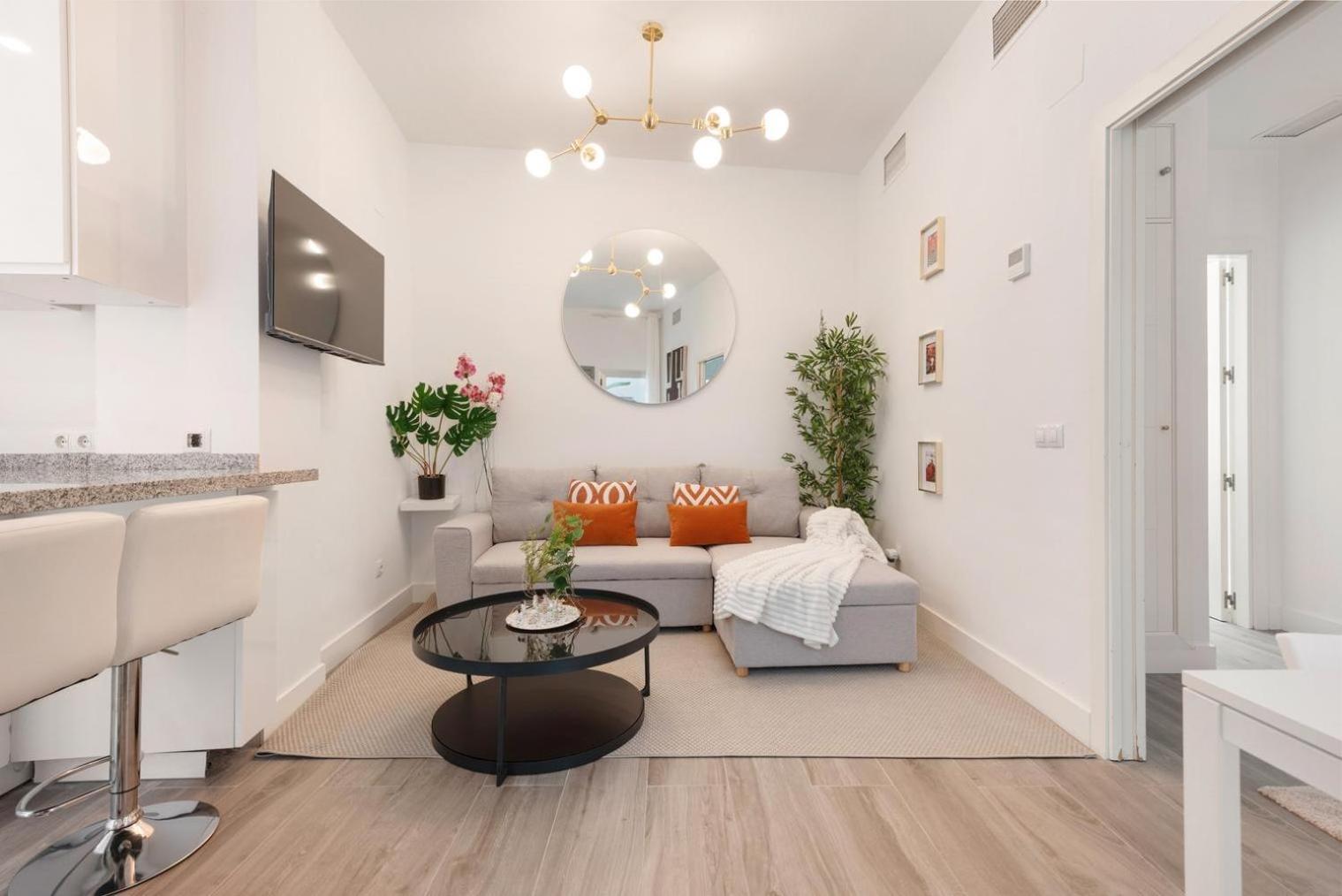 Menaleka's House 7 * Malaga