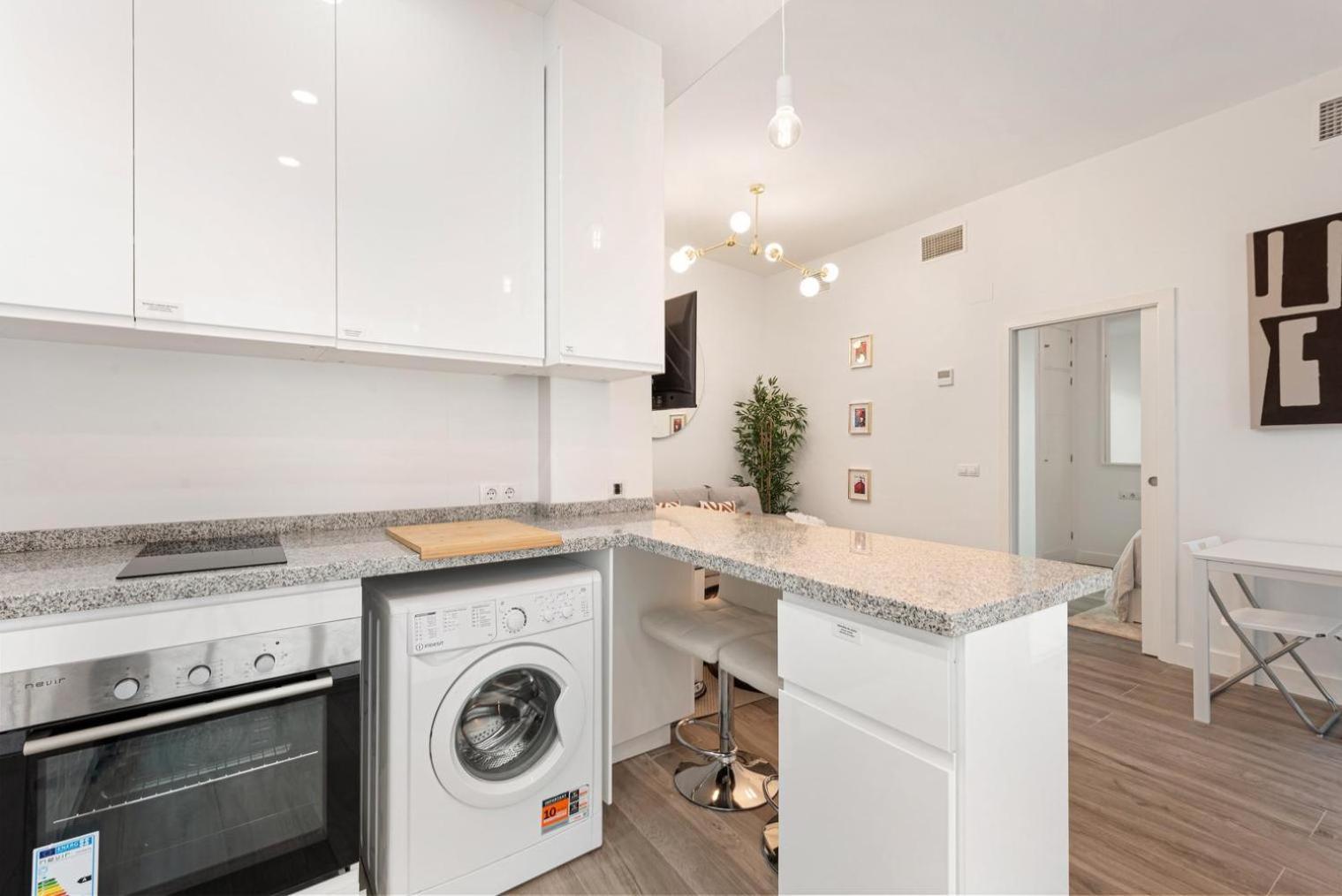 Apartment Menaleka's House 7 *
