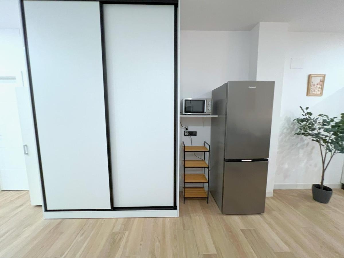Apartamento Evans Realty Bm Lujoso Y Moderno Estudio