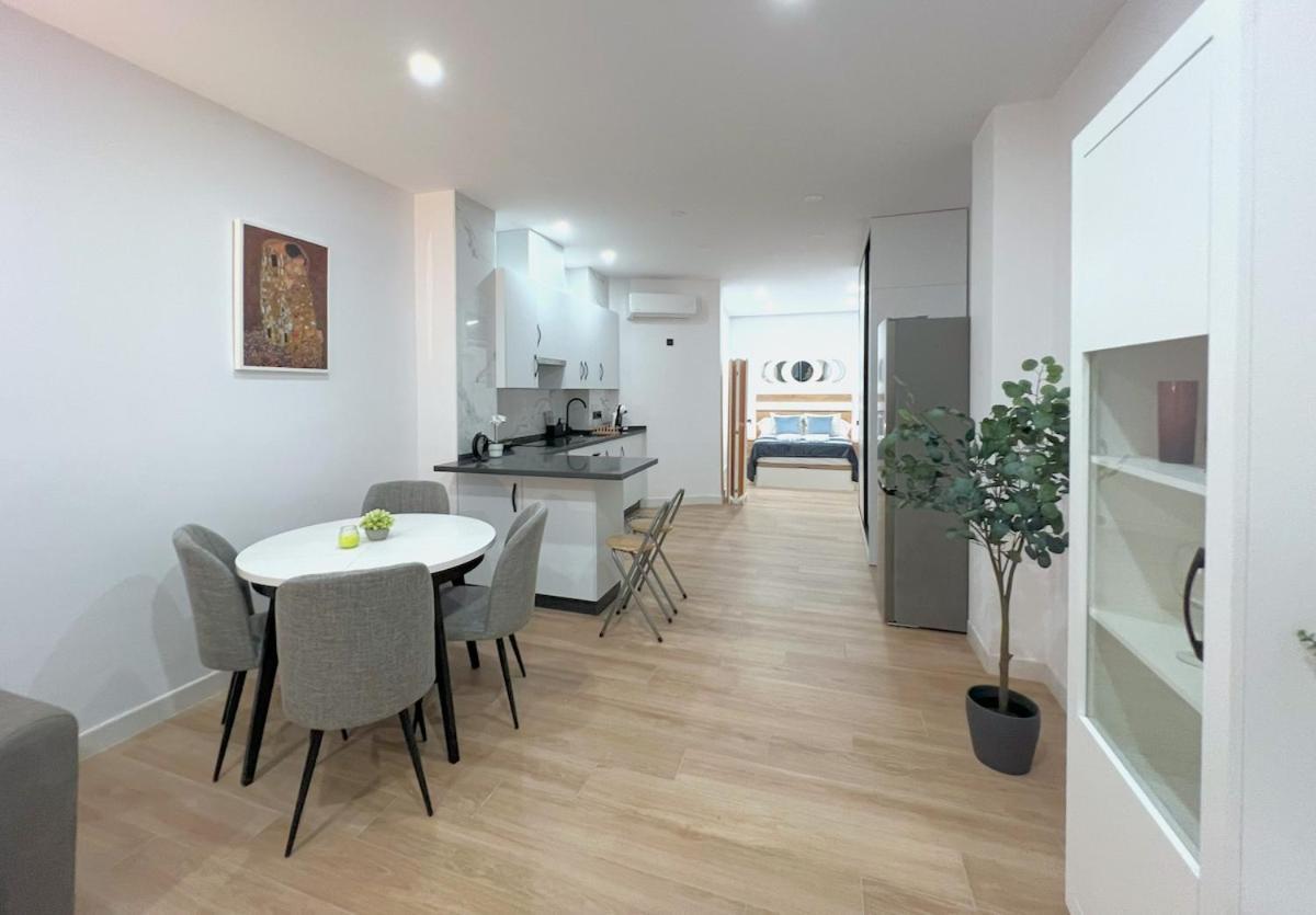 Evans Realty Bm Lujoso Y Moderno Estudio Málaga
