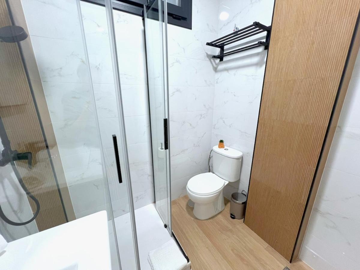 Evans Realty Bm Lujoso Y Moderno Estudio Apartamento Málaga