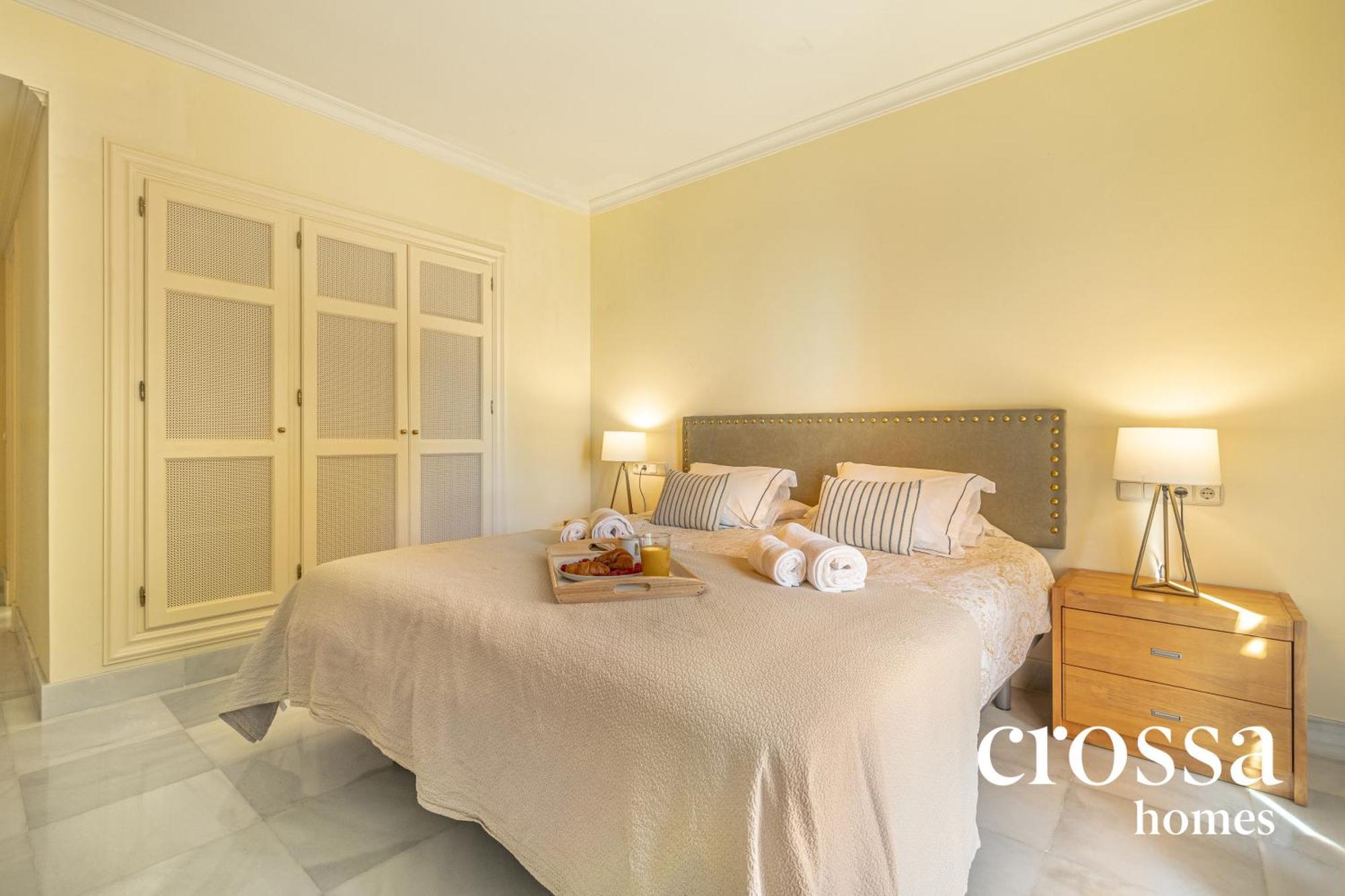 Elegant Golf Apt, Peace, Pool, Panoramic Views Apartment *