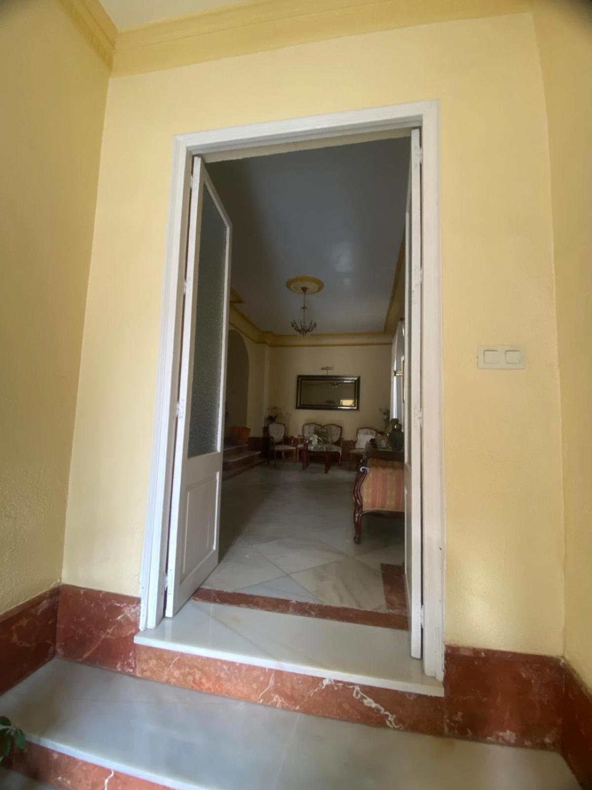 Habitación en casa particular En Residencial Capuchinos Cerca Del Centro Historico De Málaga