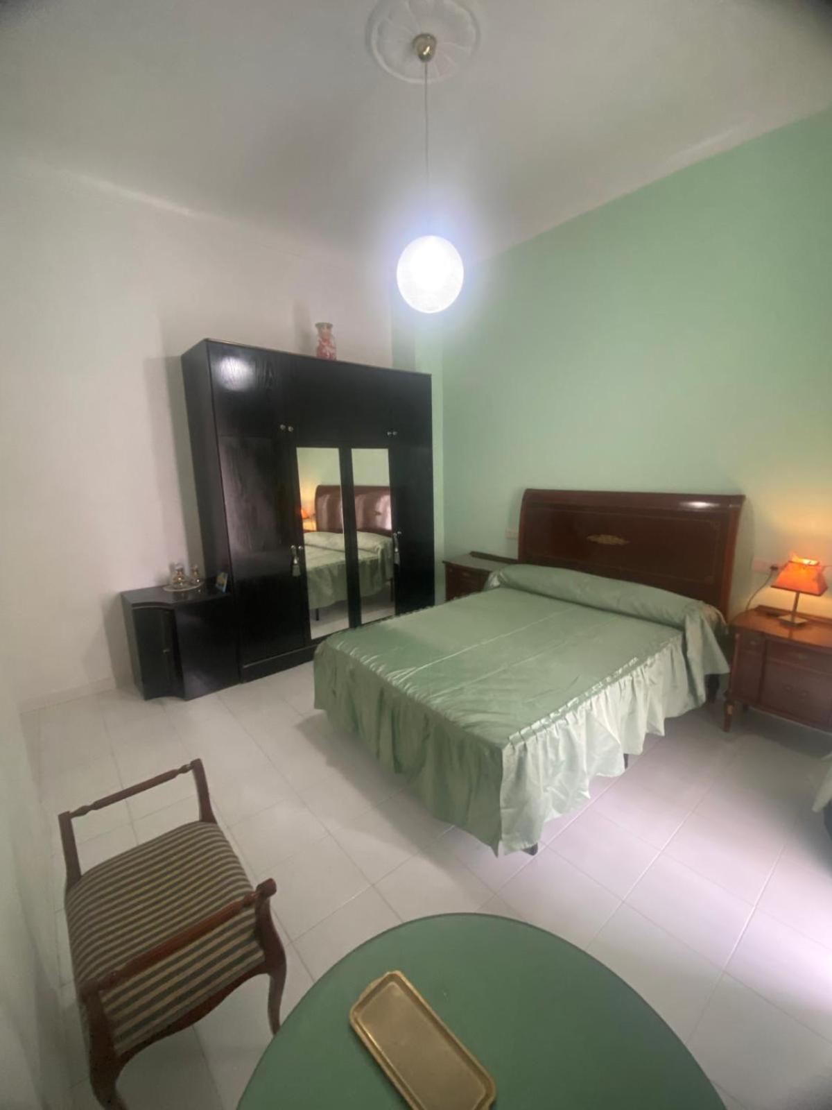 En Residencial Capuchinos Cerca Del Centro Historico De Habitación en casa particular *