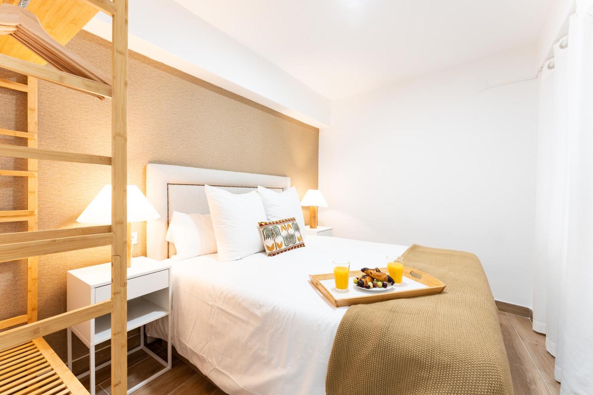 Lovely Pena Center Apartment