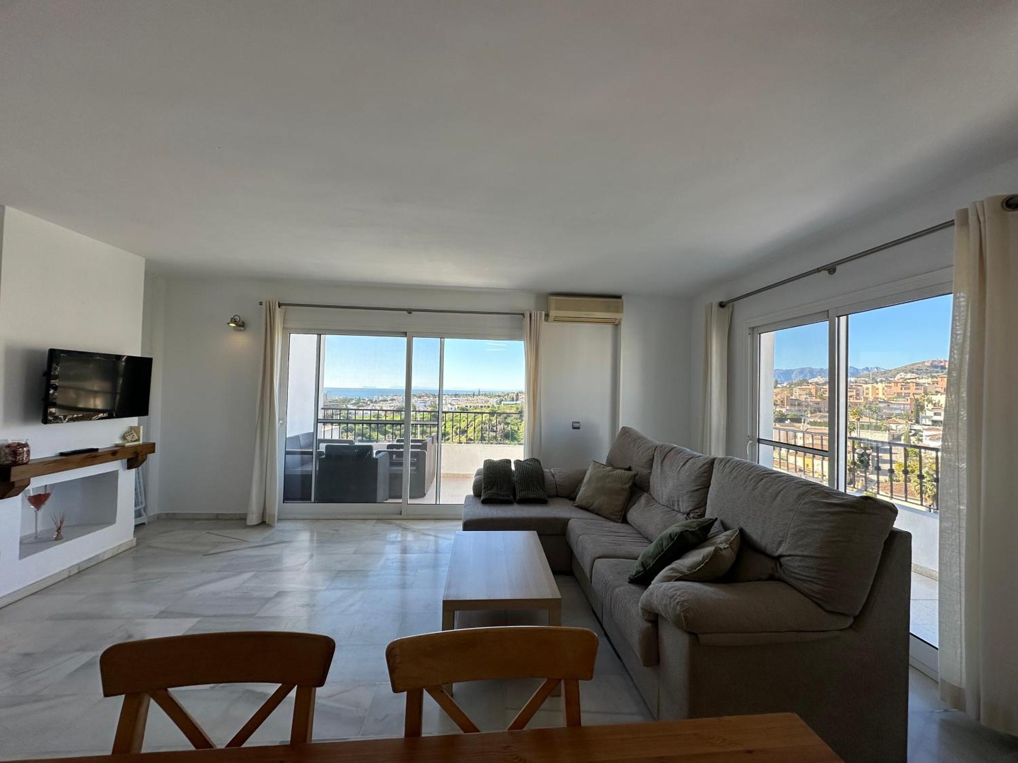 Luminoso Atico Duplex Con Vistas Al Mar Lägenhet Málaga