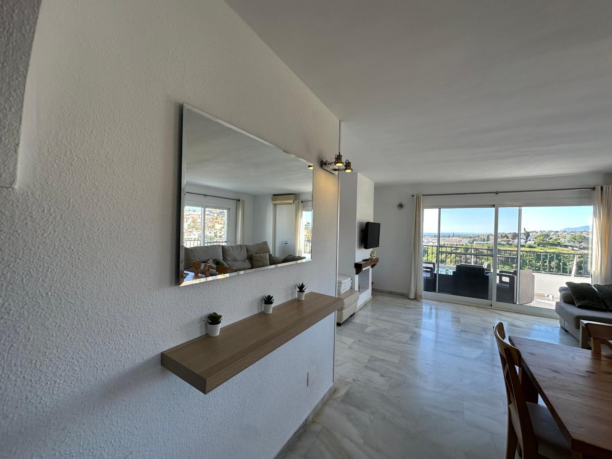 Luminoso Atico Duplex Con Vistas Al Mar Lägenhet Málaga