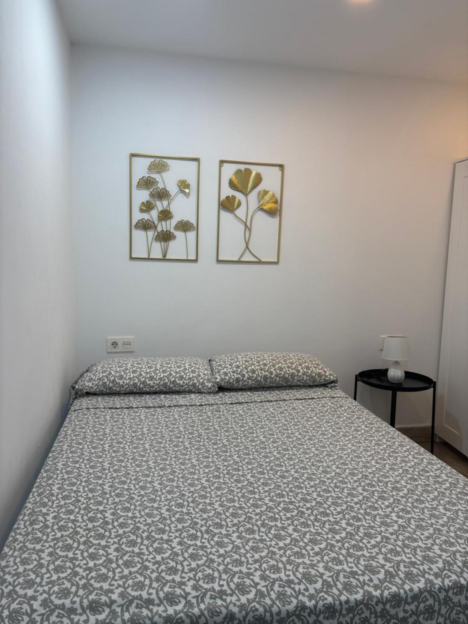 5 A 10 Min De La Estacion De Bus Y Tren Maria Zambrano Apartamento
