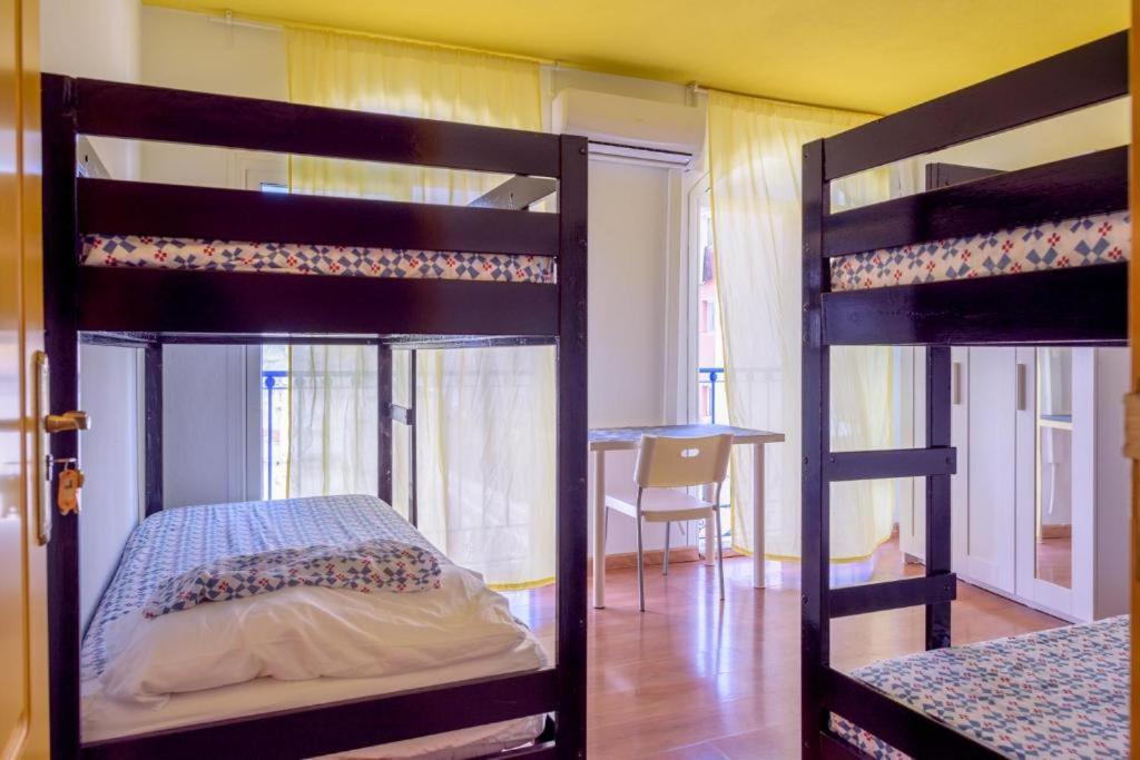 Vandrarhem Residencia Sin Lujo *