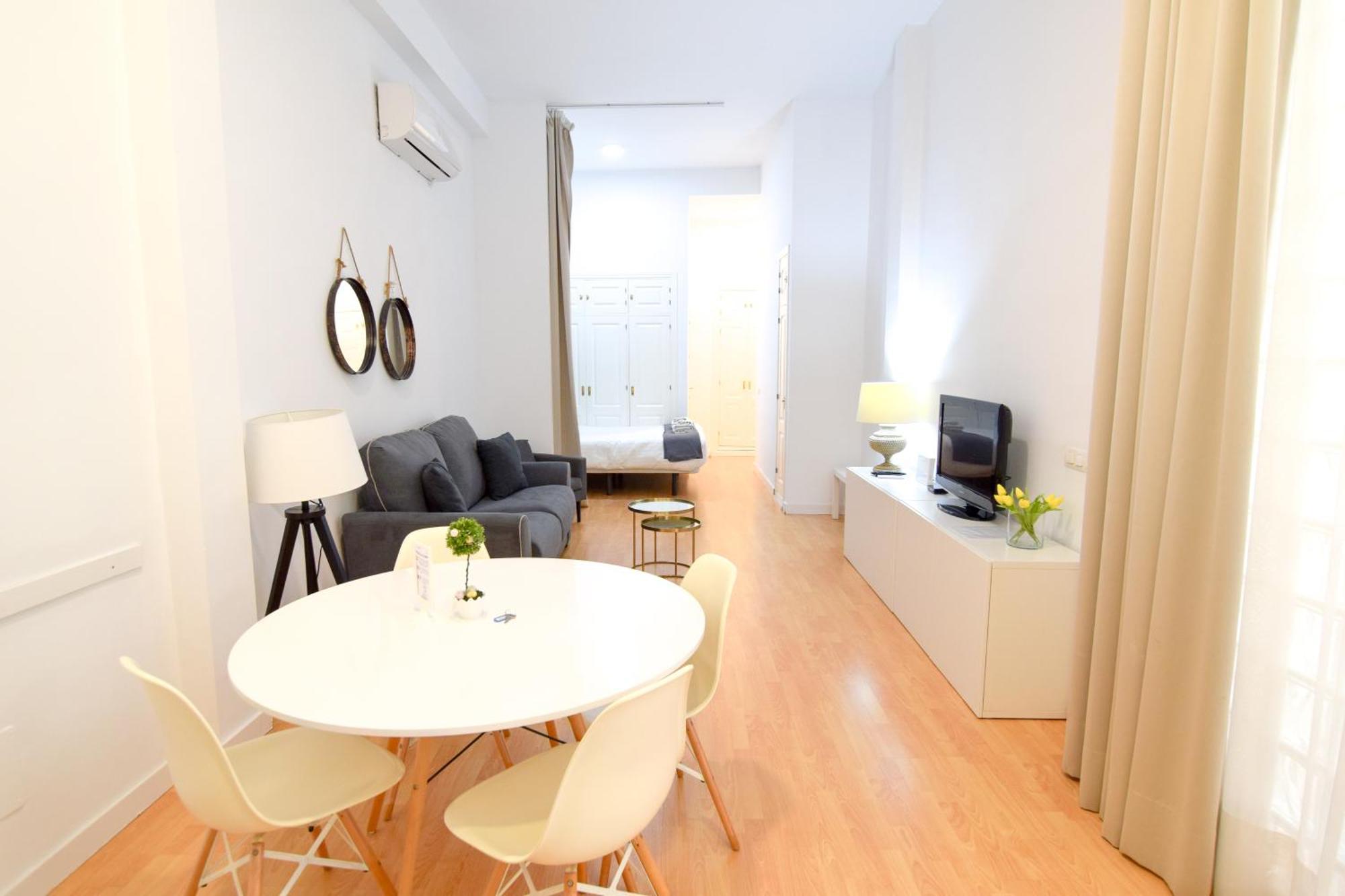 Letmalaga Souviron Apartment *