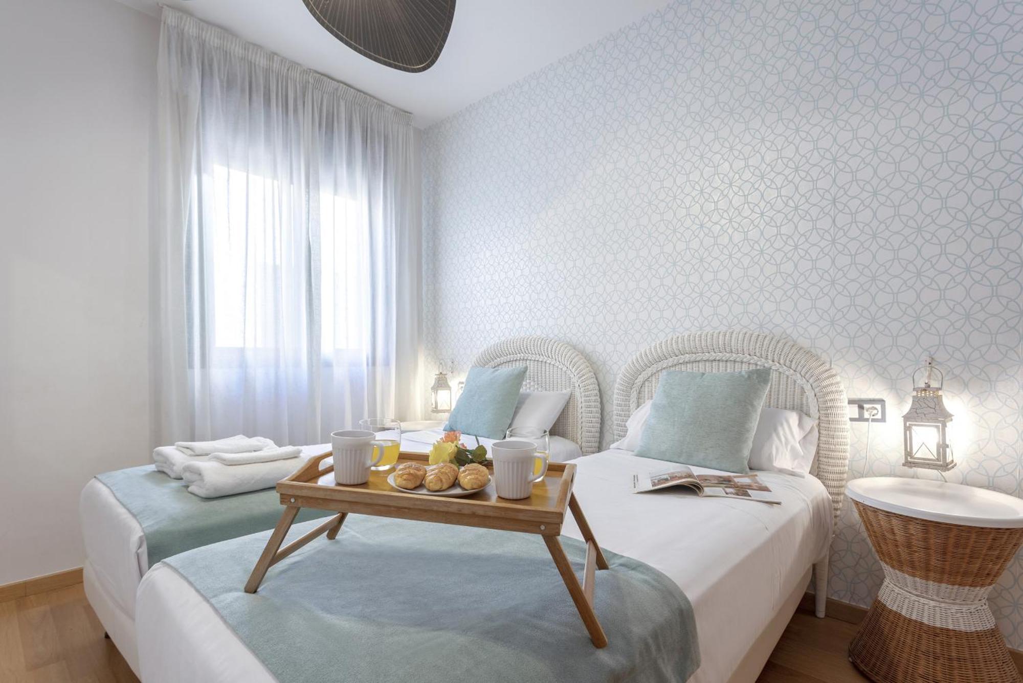 -malagasunapts-terrace,pool&park Apartamento