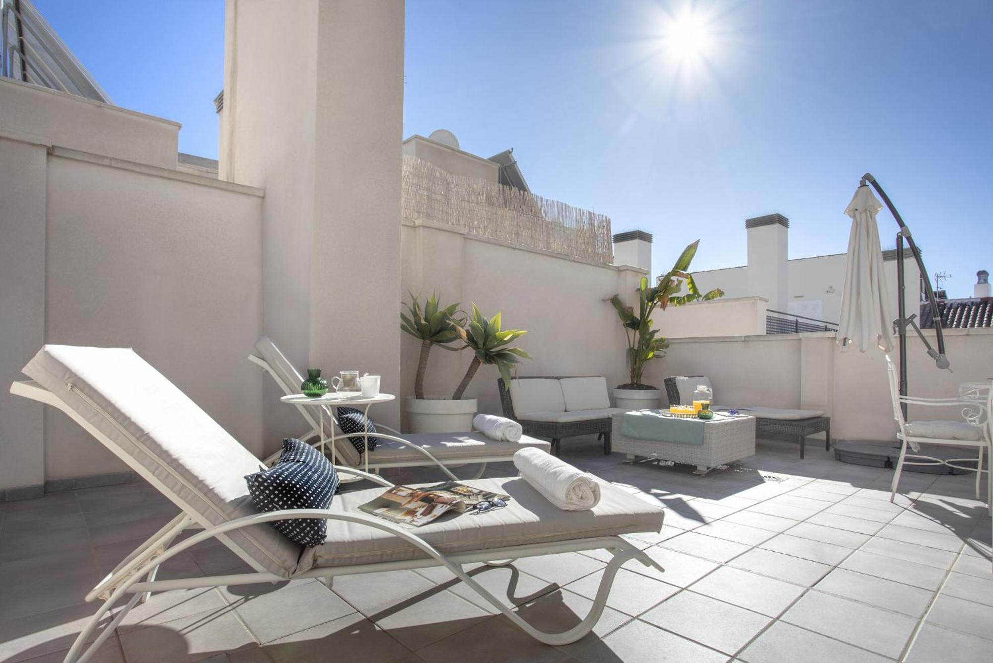 Apartamento -malagasunapts-terrace,pool&park *
