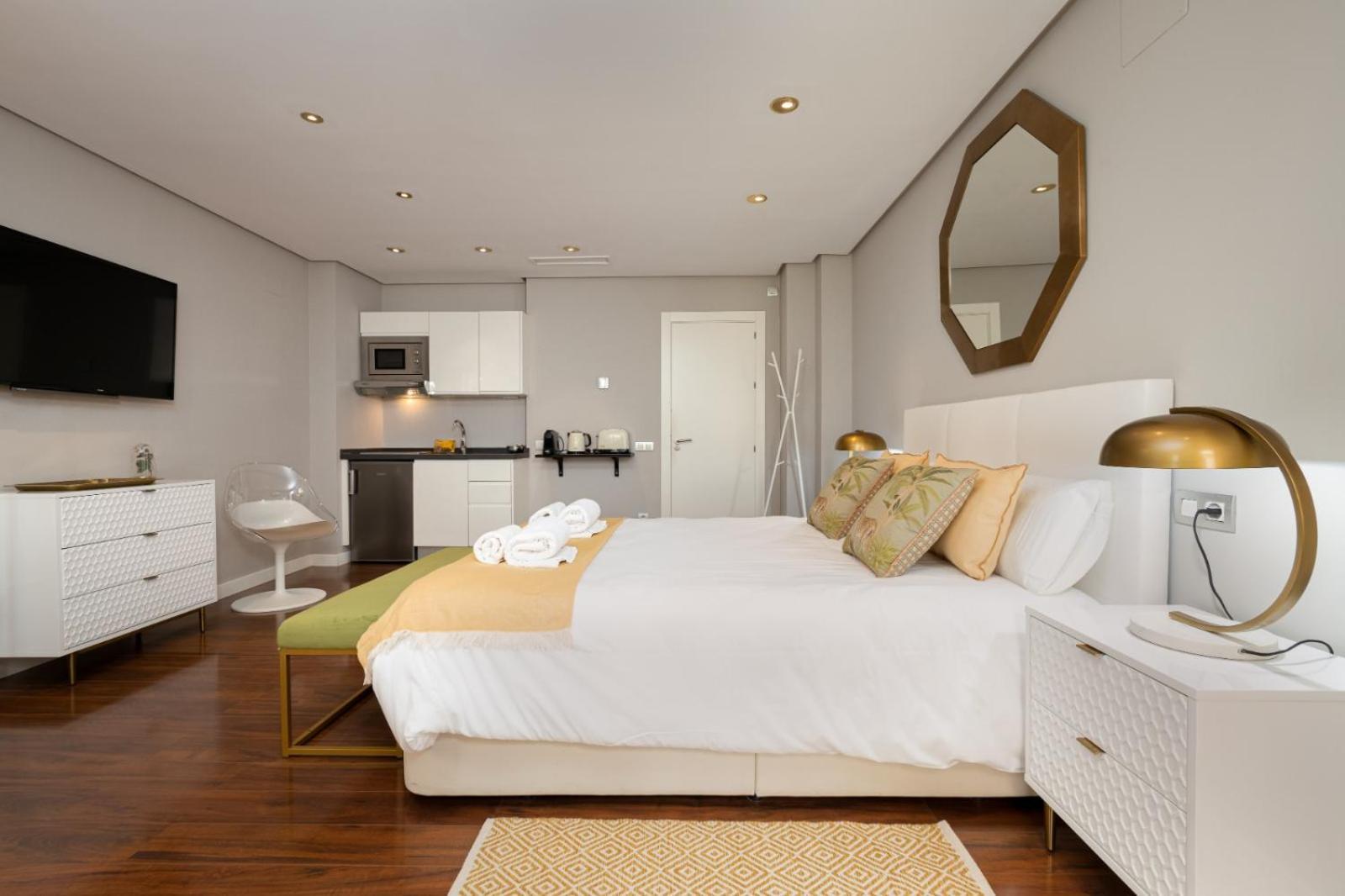 Apartment Cathedral Suites-city Center With Terrace Málaga