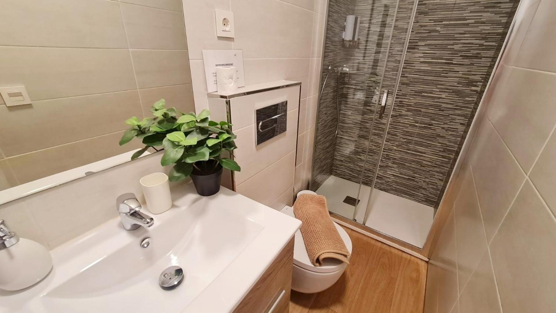 Appartement Duplex Huelin Ii &