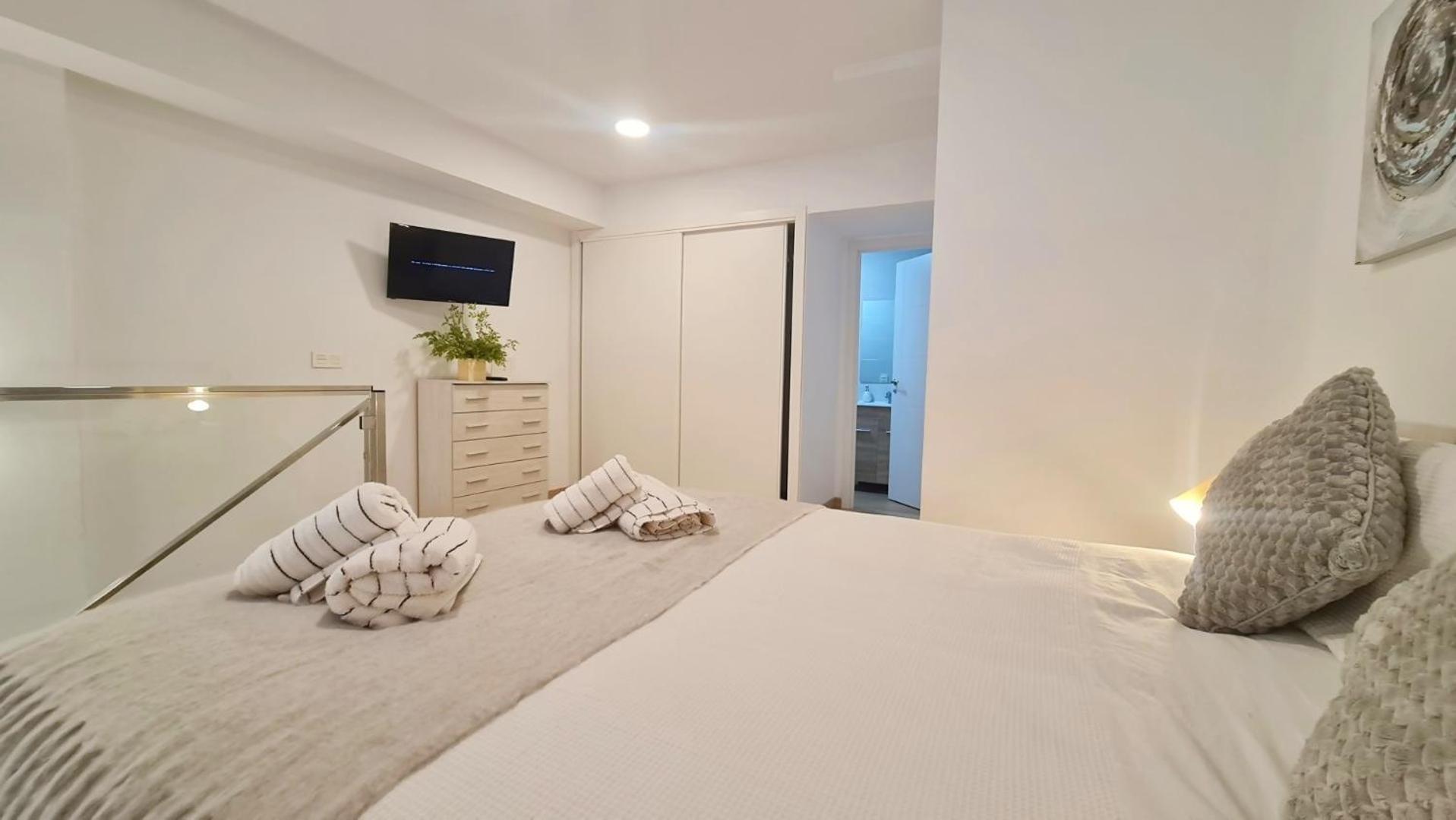 Appartement Duplex Huelin Ii & *
