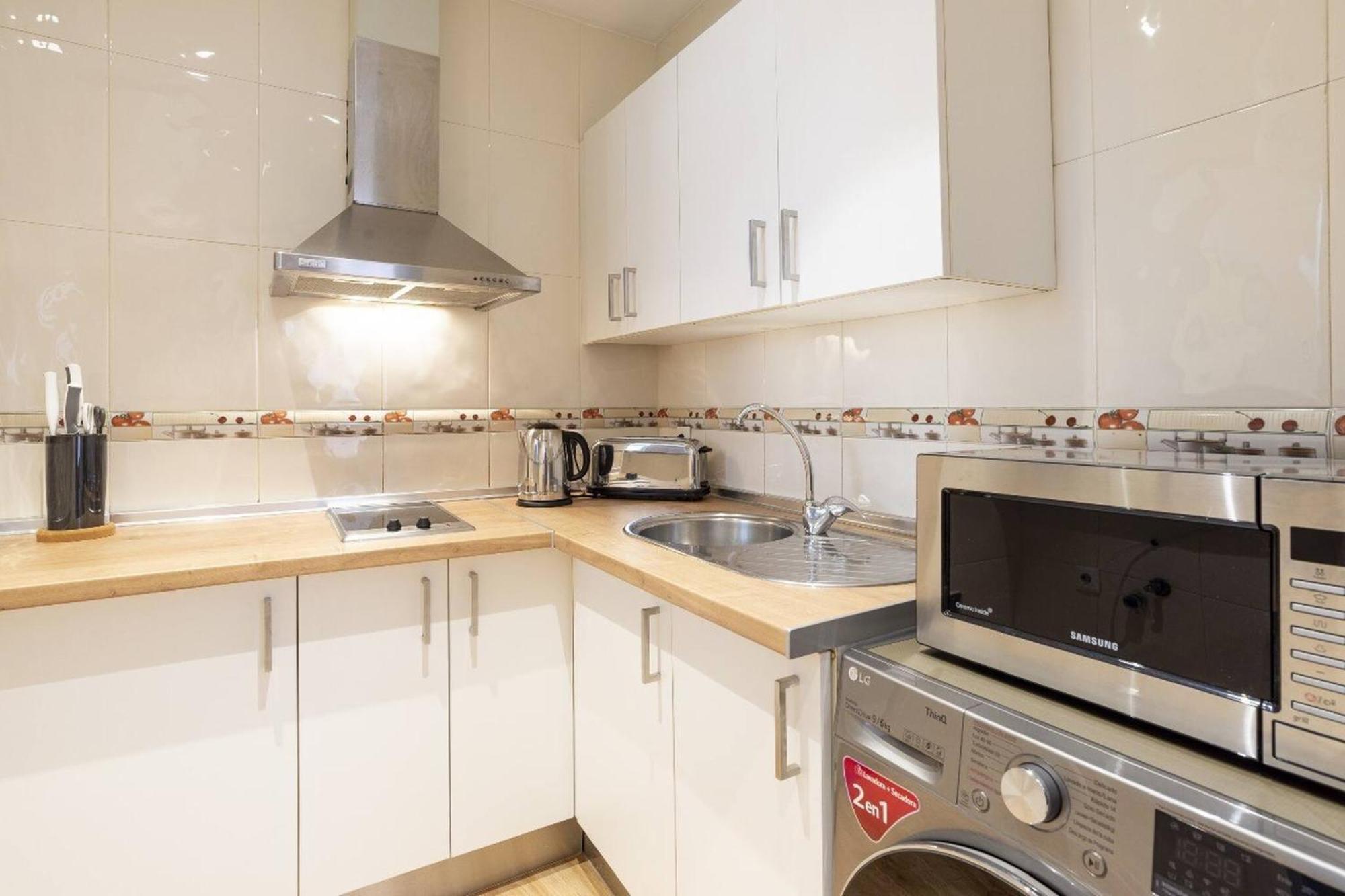 2 Bedroom Apartamento