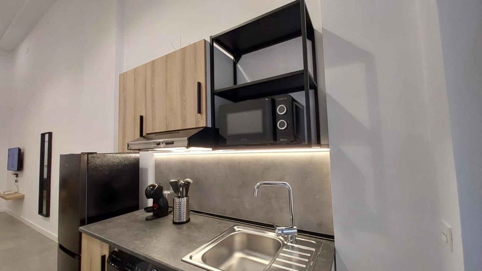Apartment Luxury 1 A 5 Min De La Estacion De Bus Y Tren Maria Zambrano *