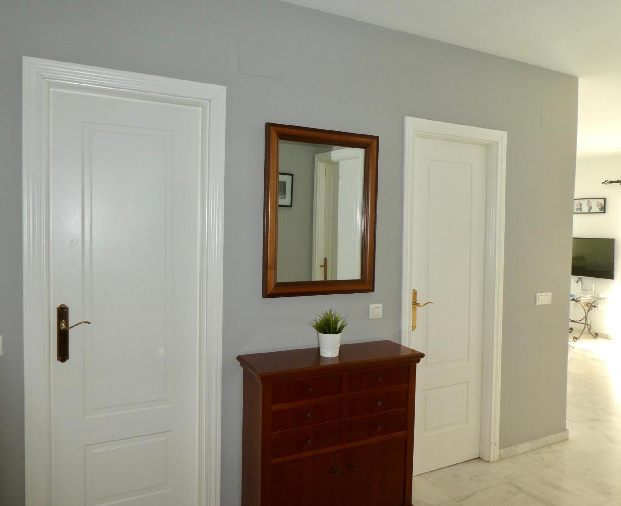 Modern And Stylish Seeview And Golfview *