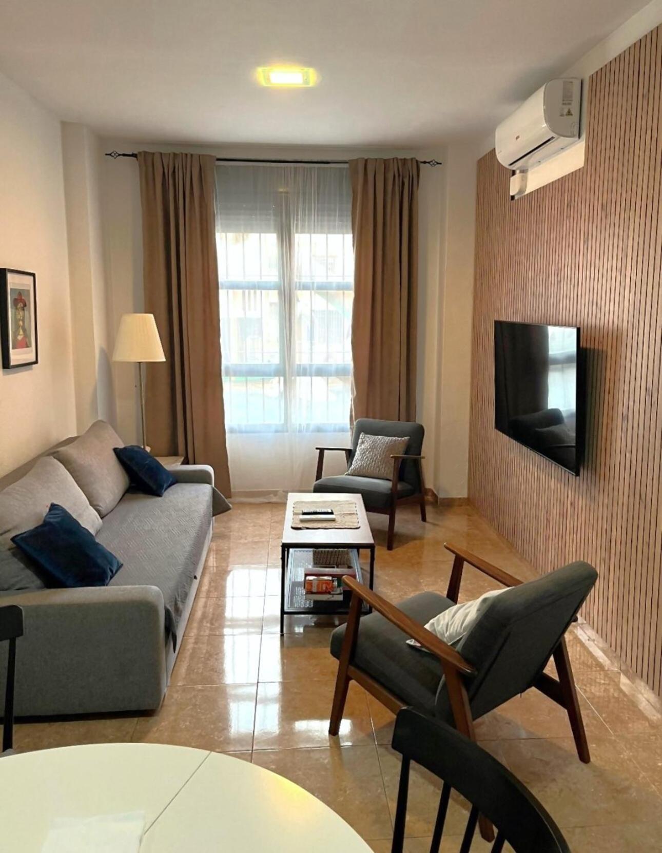Apartamento Under The Olive Trees In Historic Center Of Málaga