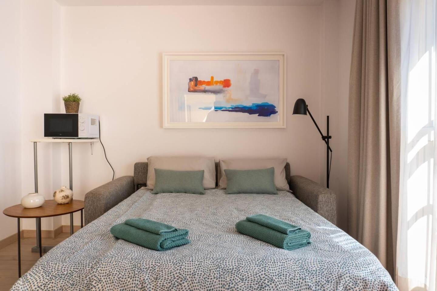 Ferienhaus Modern Beachside Flat In Wyndham Costa Del Sol