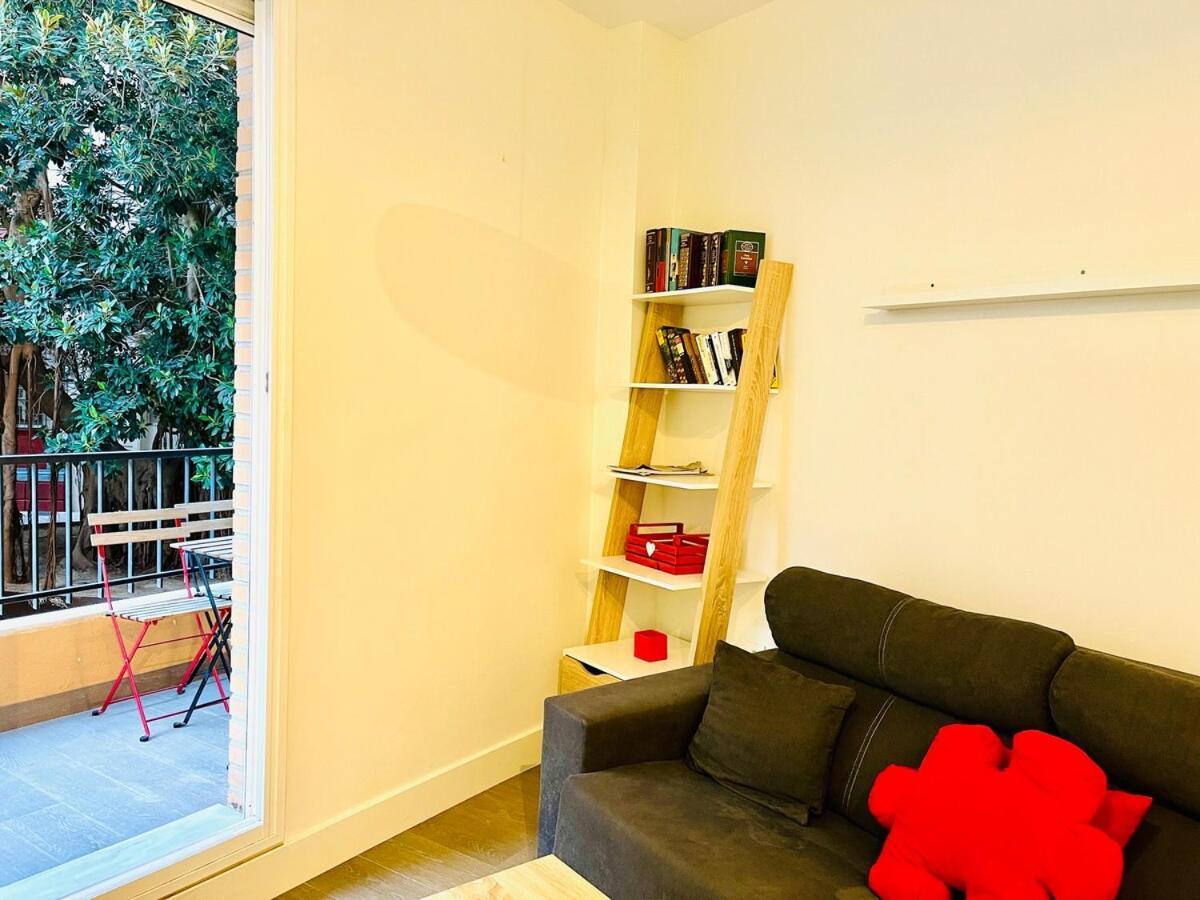 And Spacious Apartment-historic Center Apartamento *