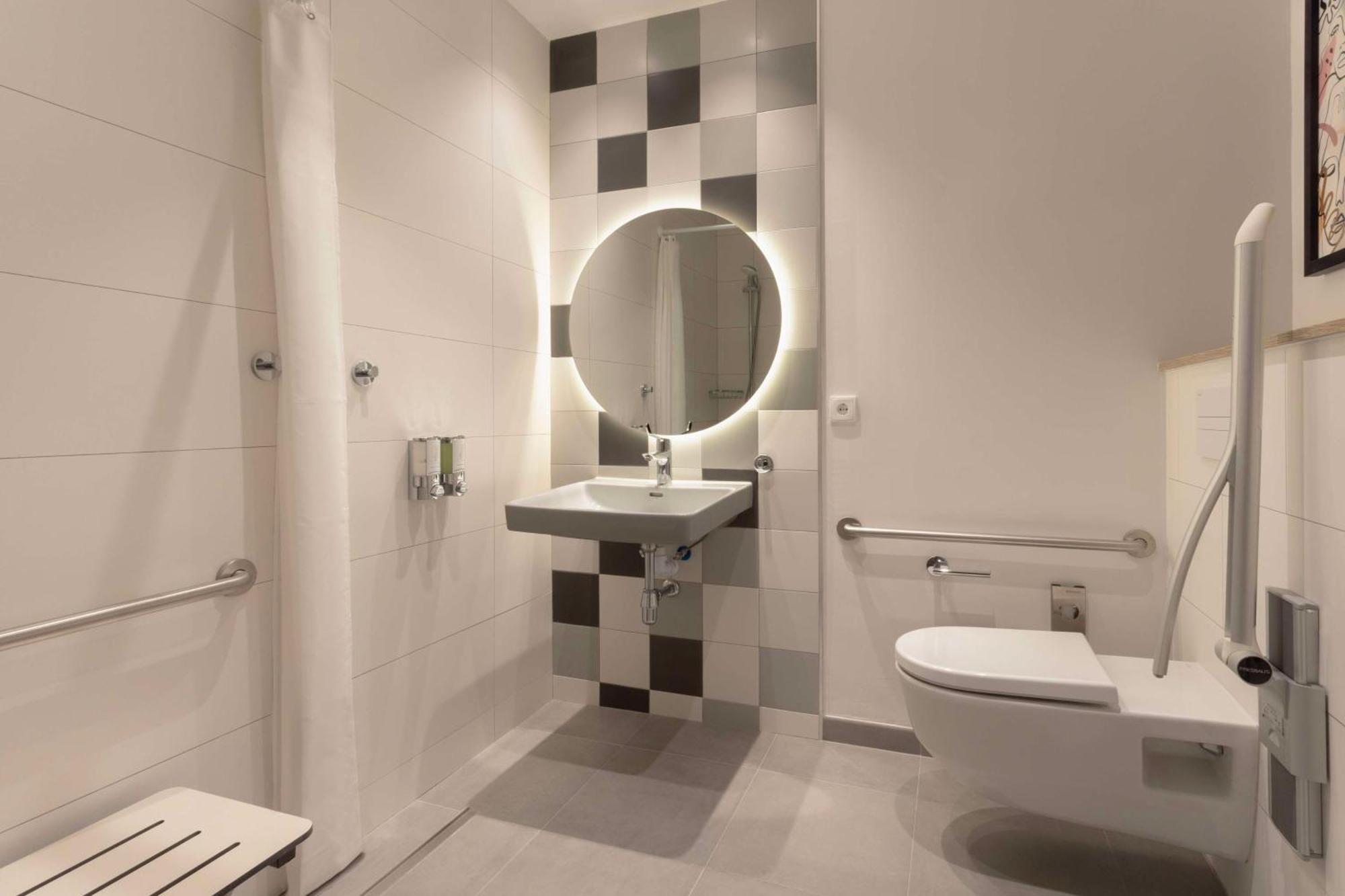 Hotell Hampton By Hilton Martiricos