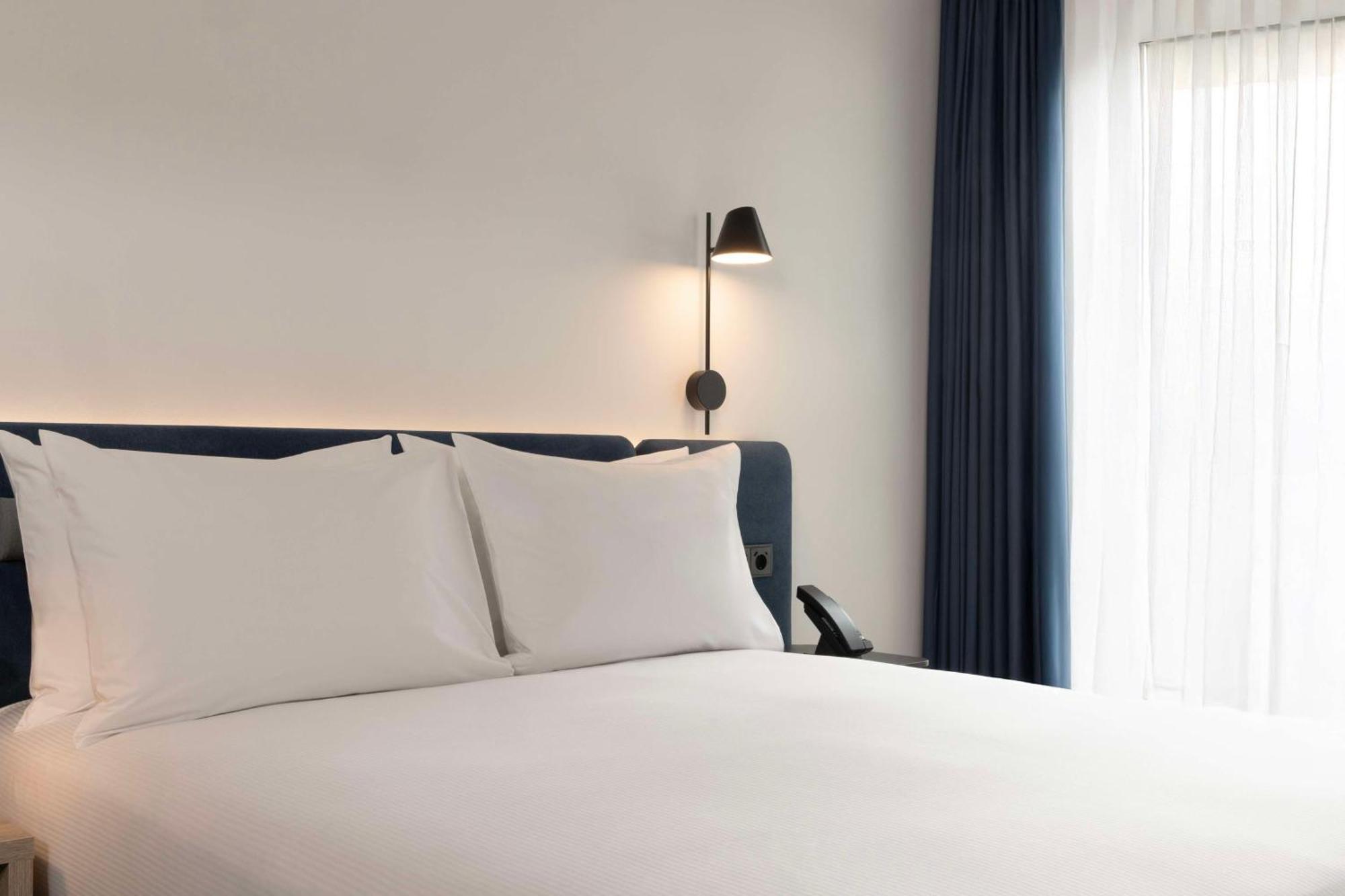 Hotell Hampton By Hilton Martiricos 3*