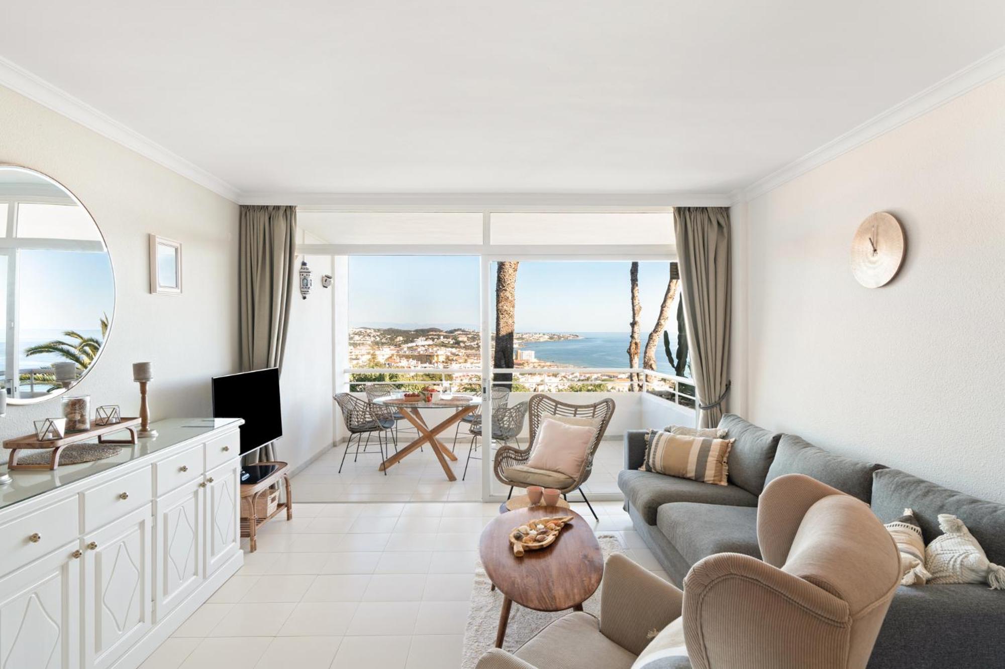 Spectacular Sea Views In Rancho Miraflores Mijas Costa Malaga